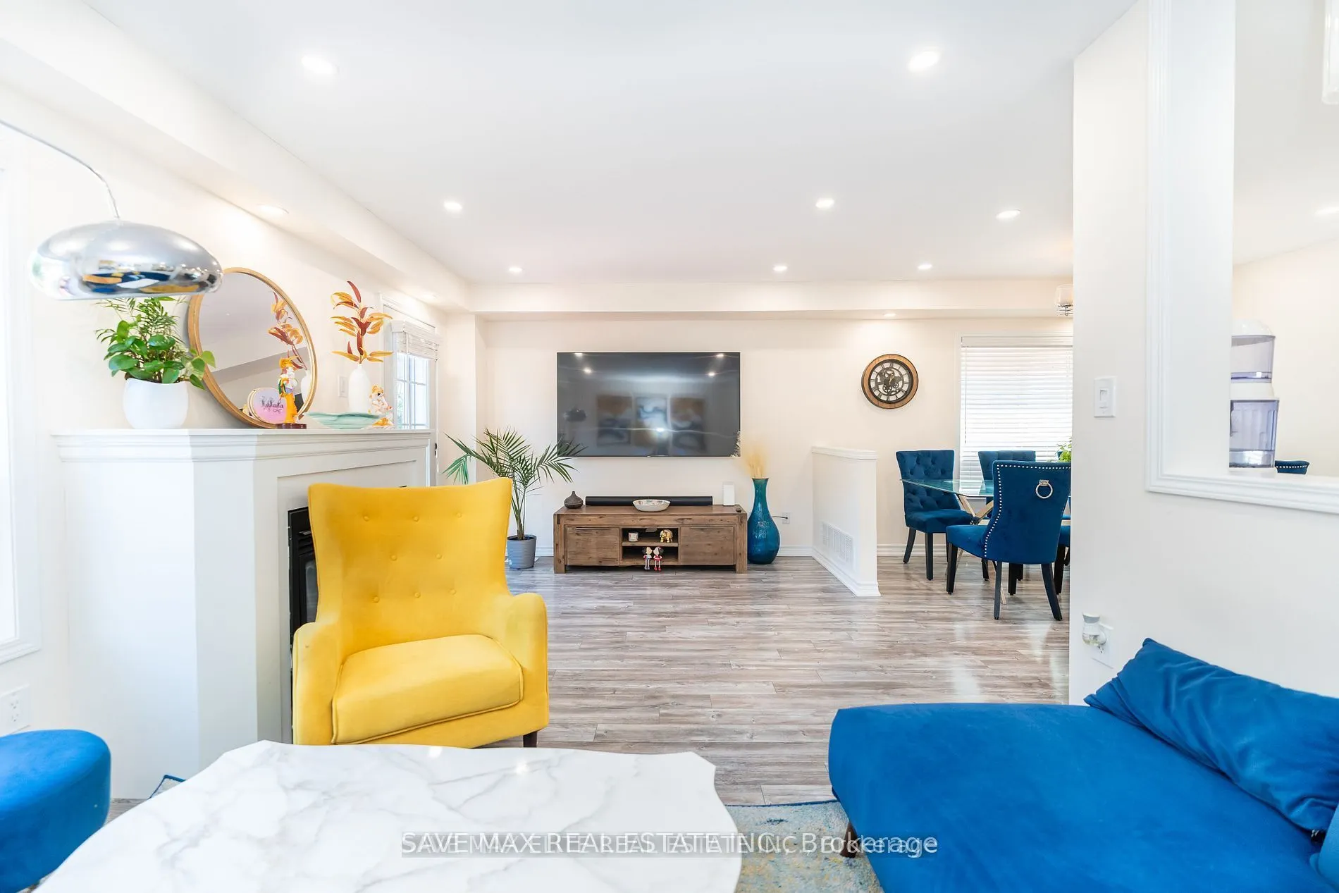 5549 Katy Gate