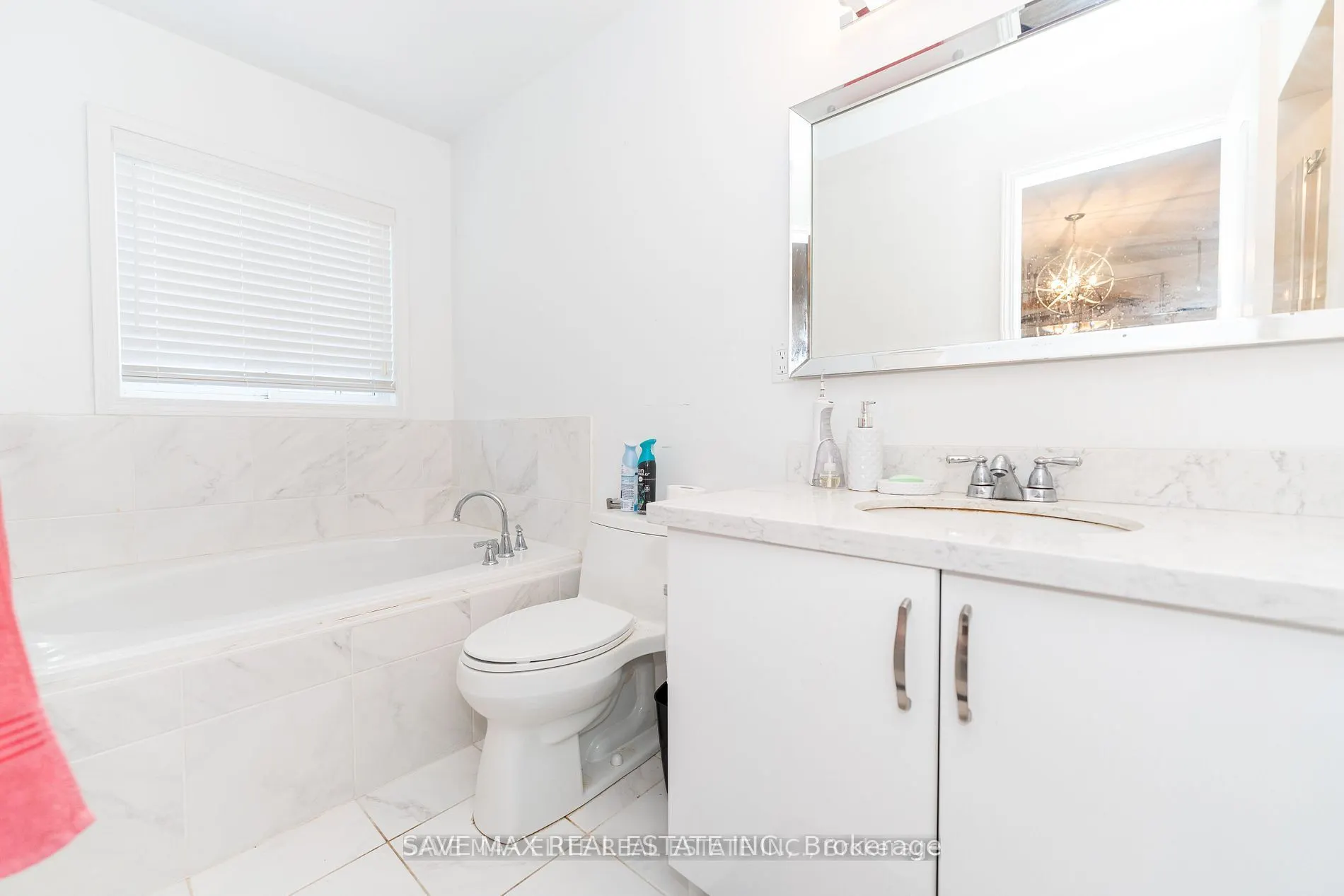5549 Katy Gate