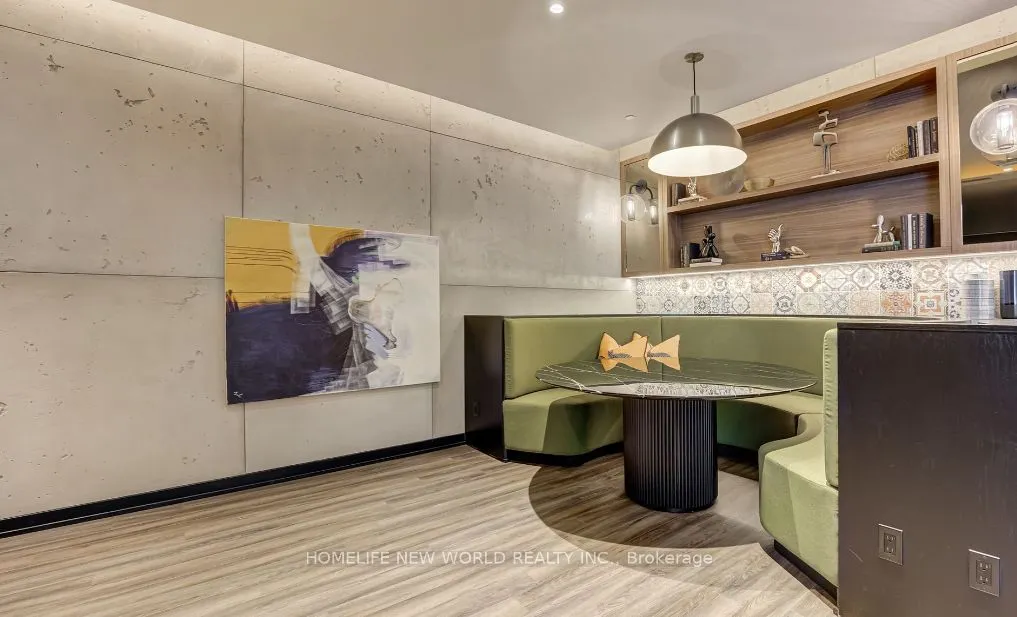251 Manitoba Street, #1711