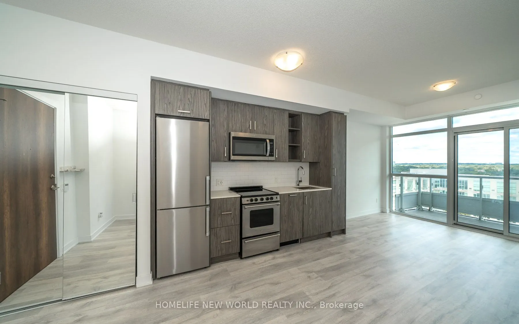 251 Manitoba Street, #1711
