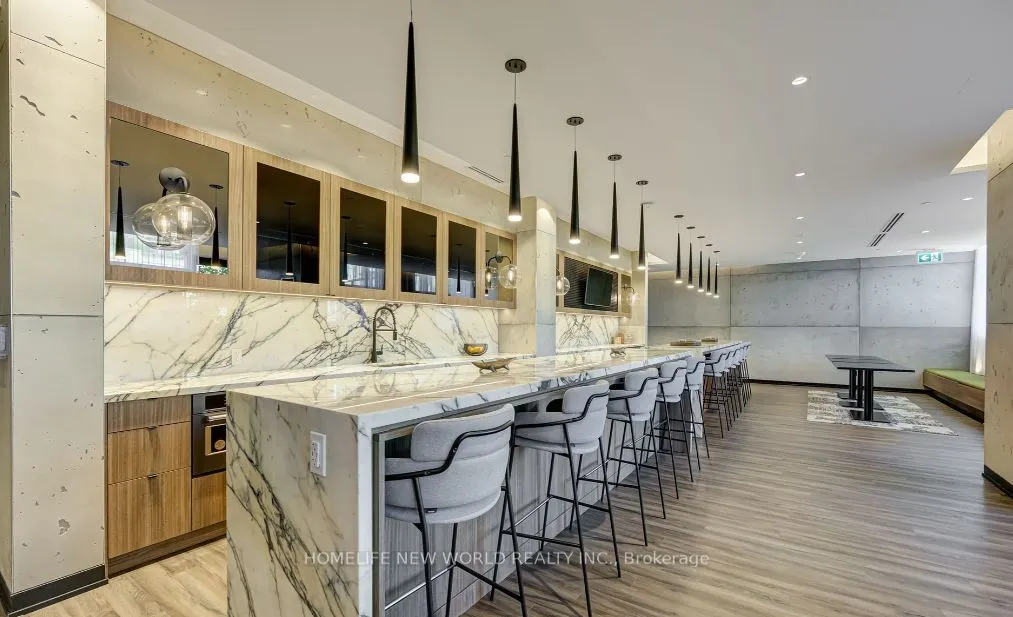 251 Manitoba Street, #1711