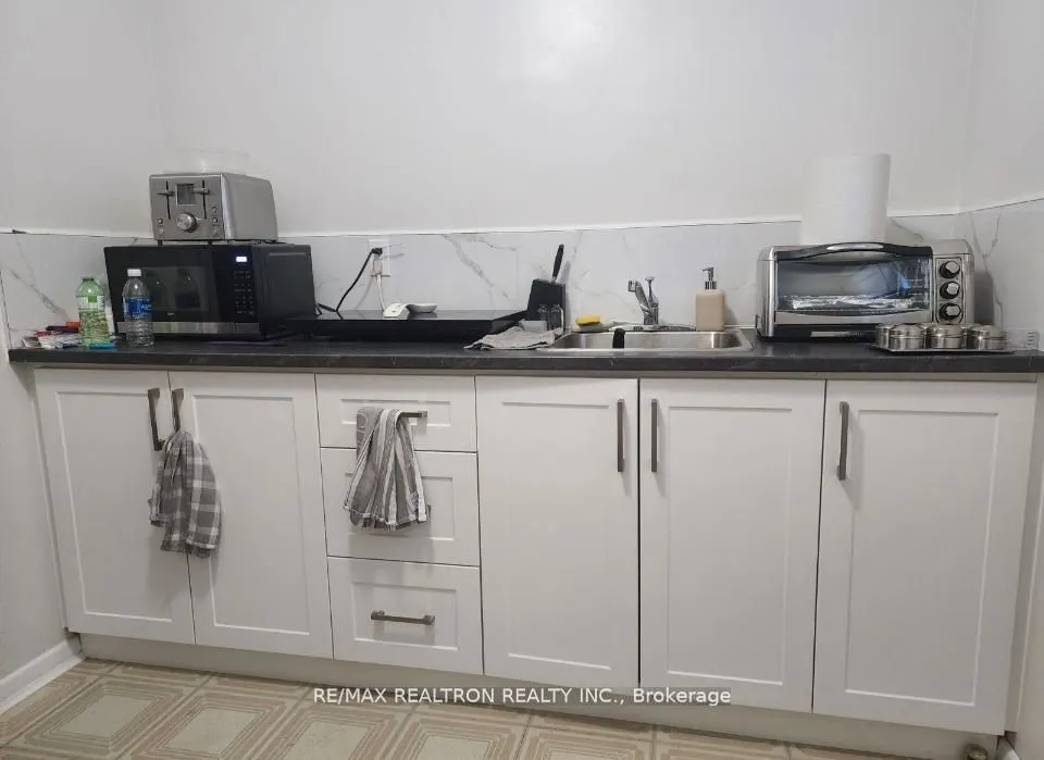 116 Verobeach Boulevard, #Low level apartment
