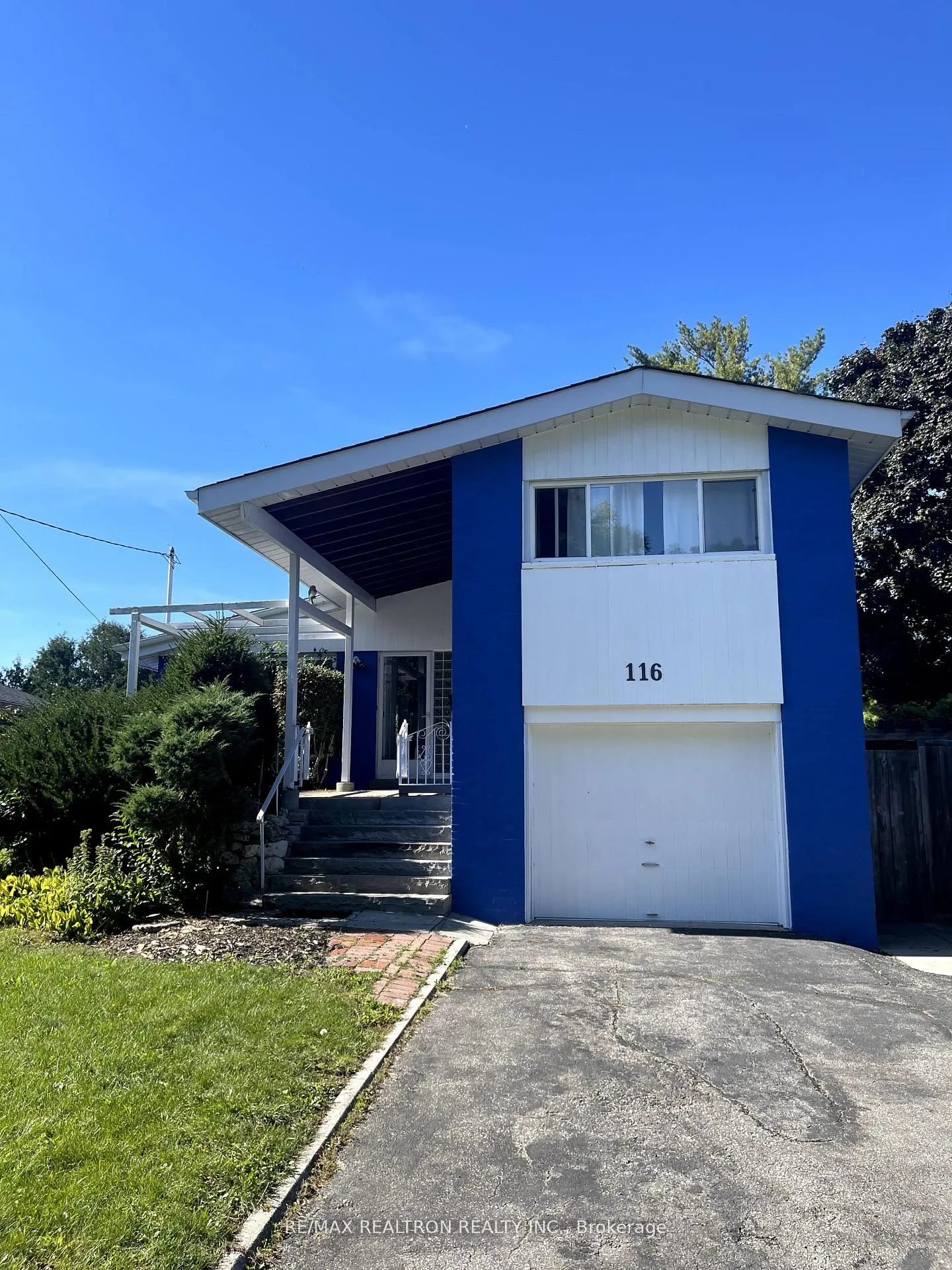 116 Verobeach Boulevard, #Low level apartment