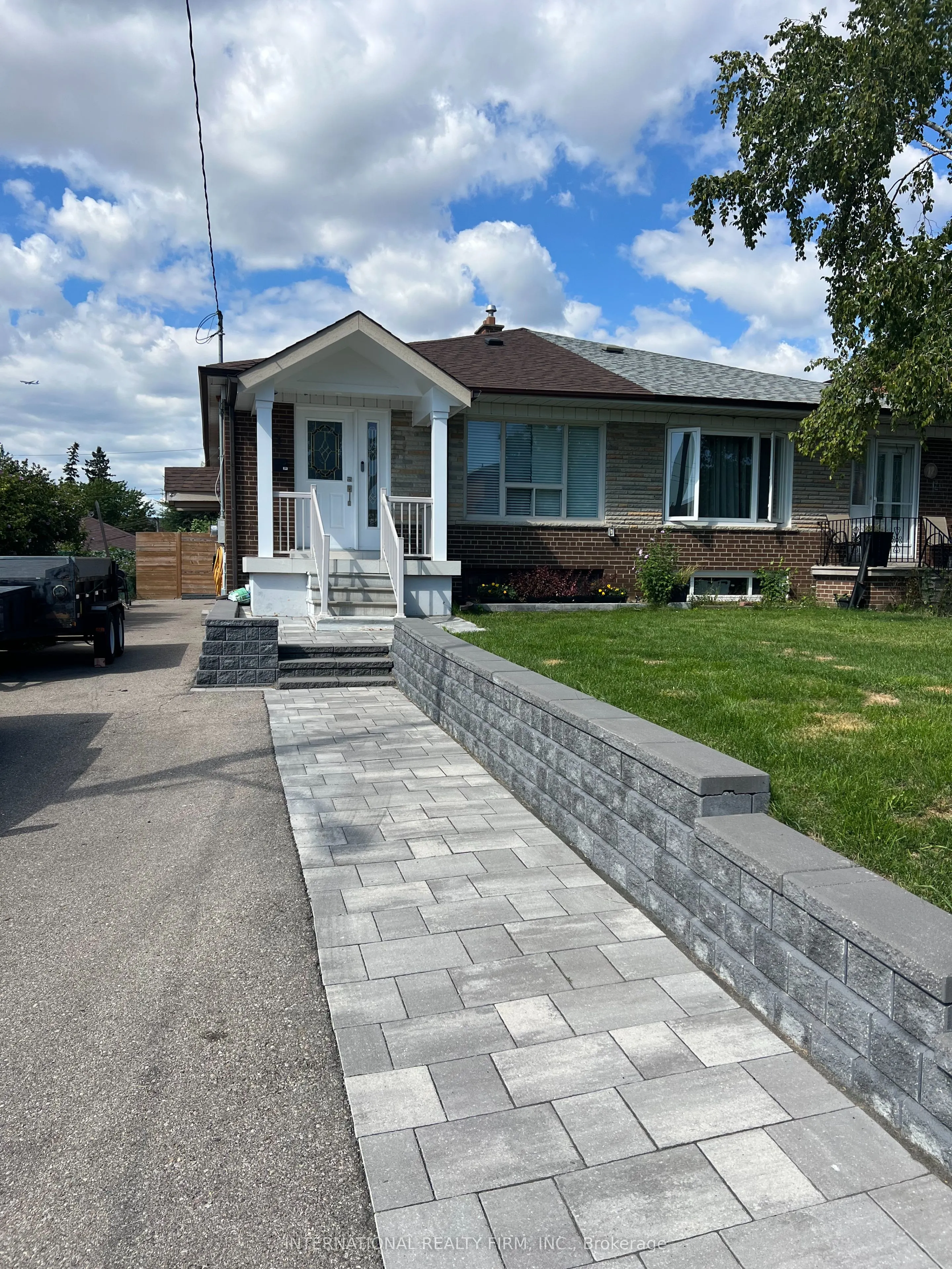 10 Rambler Place
