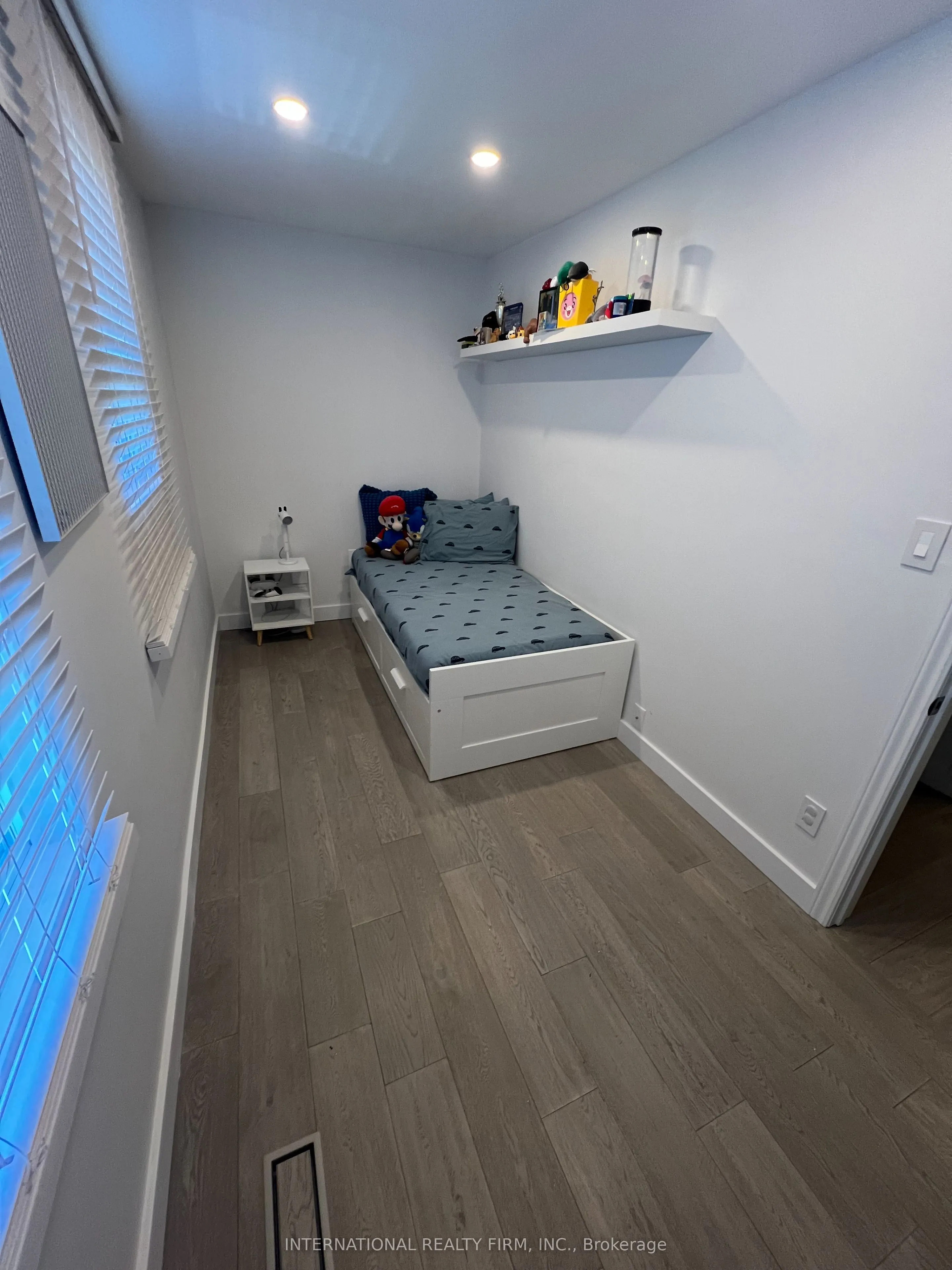 10 Rambler Place