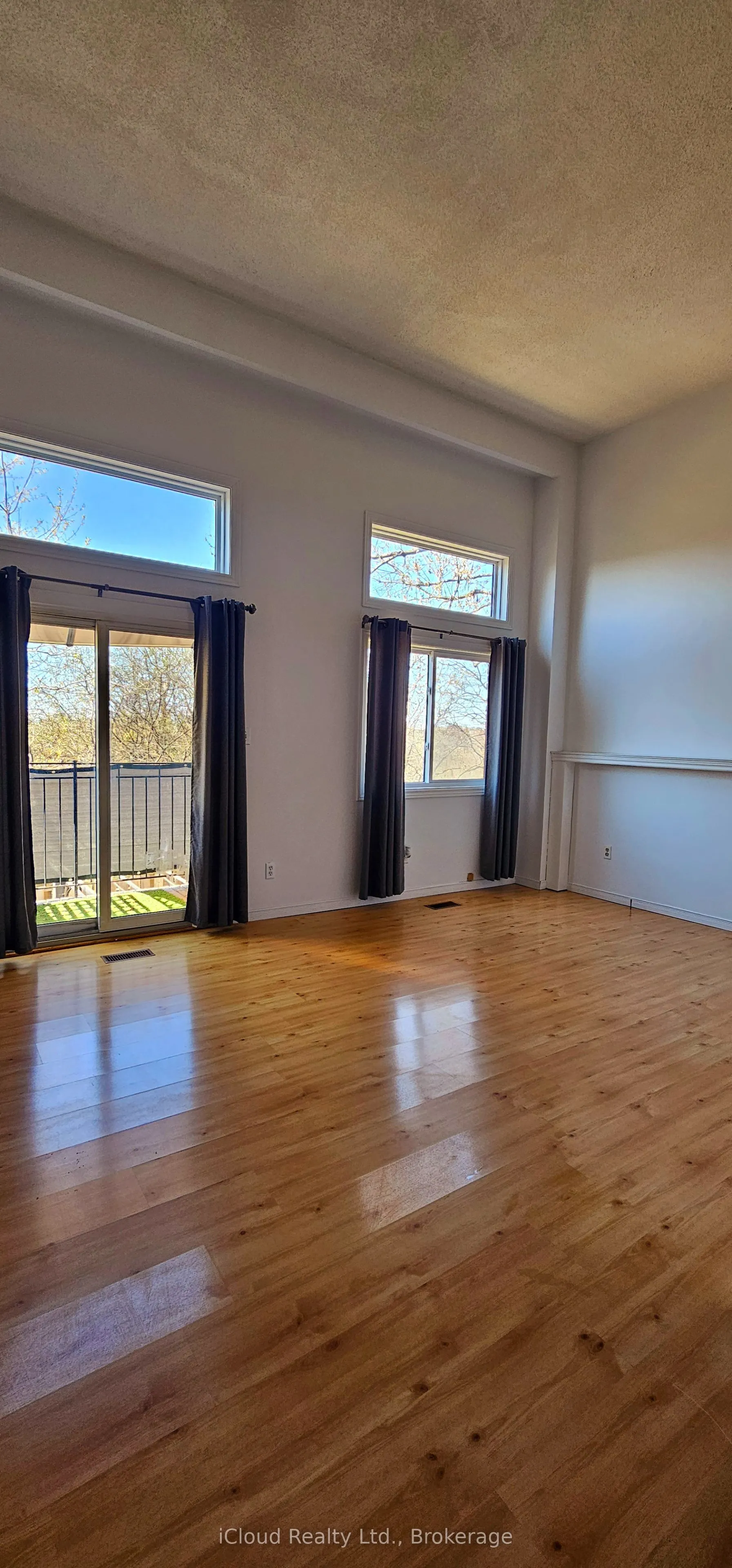 36 Dawson Crescent, #36