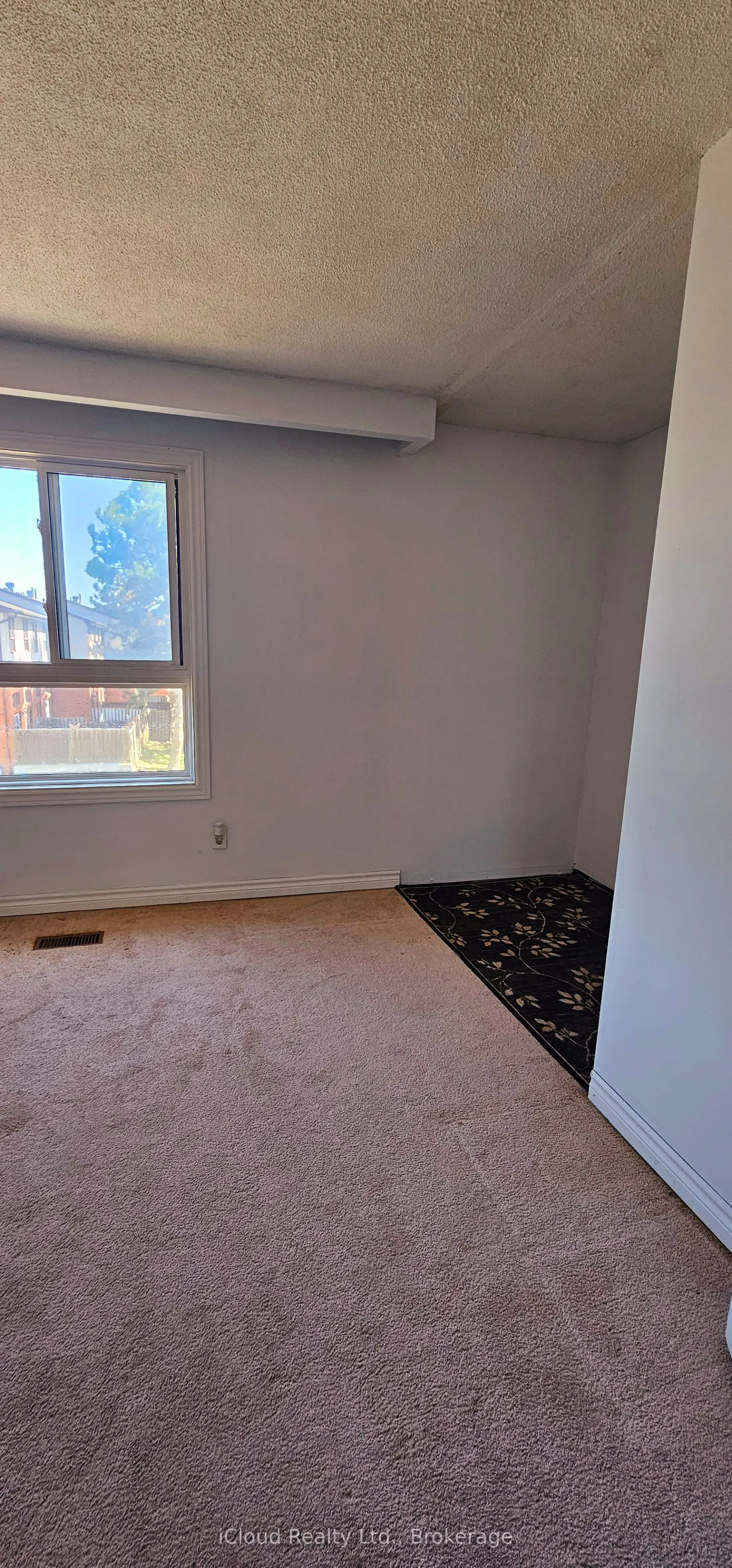 36 Dawson Crescent, #36