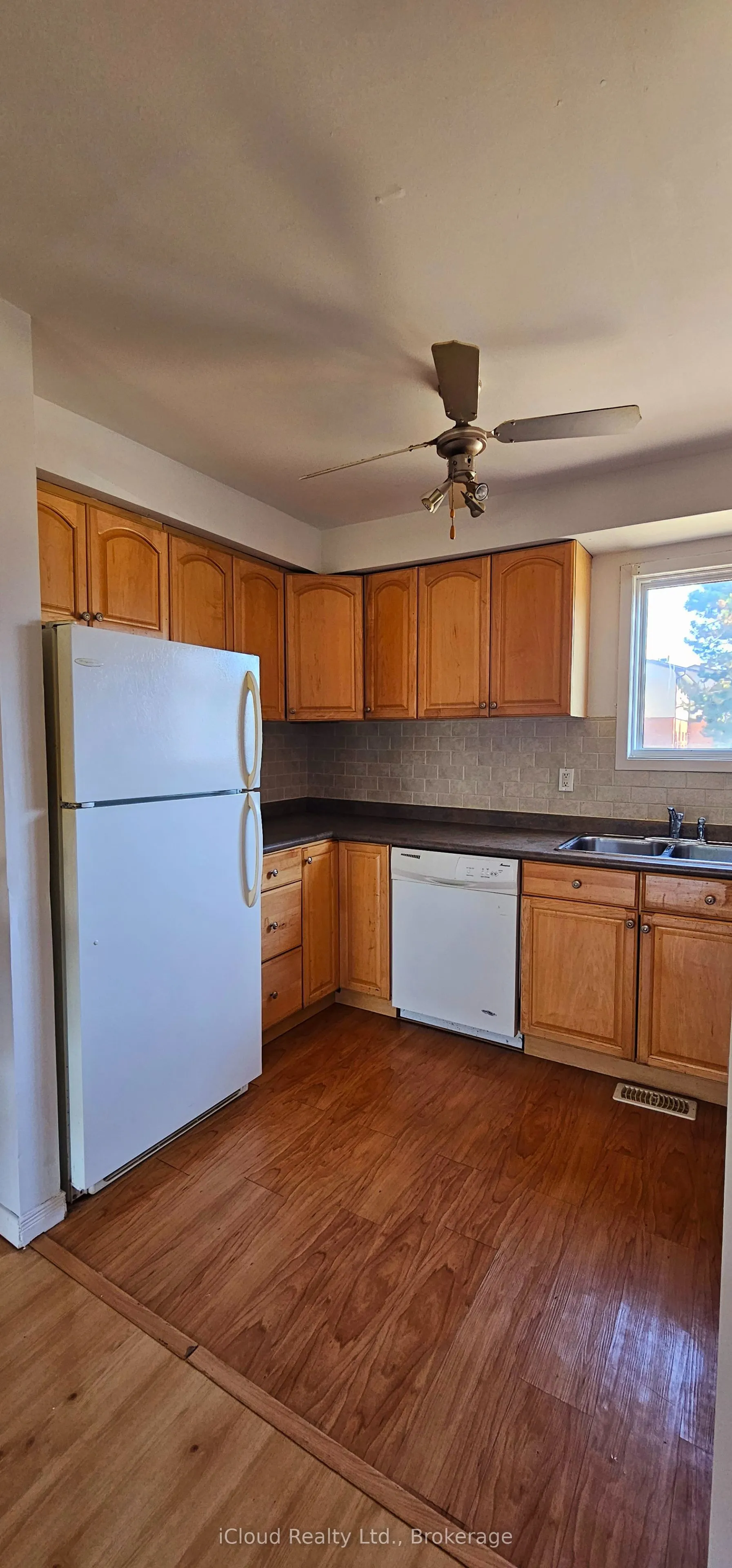 36 Dawson Crescent, #36