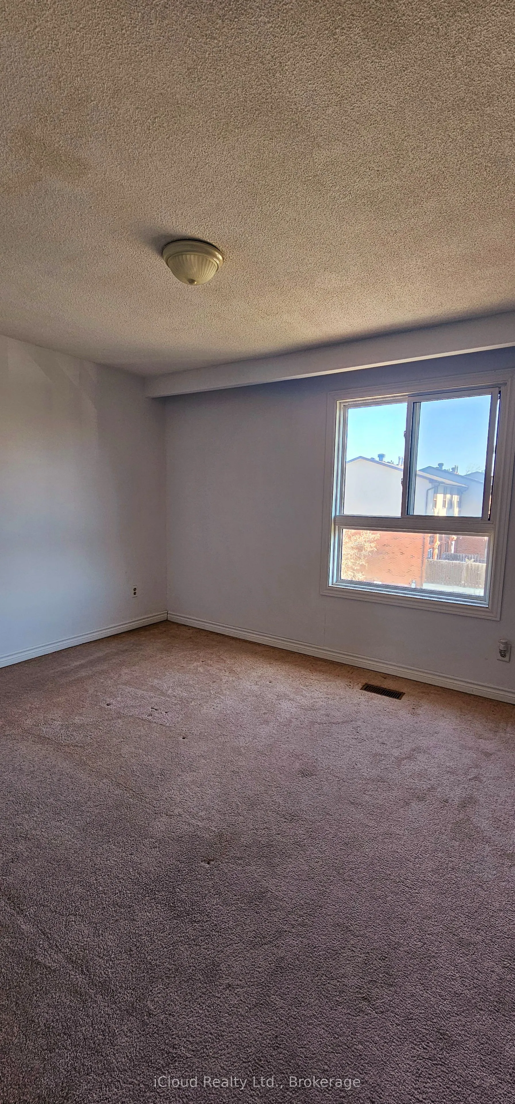 36 Dawson Crescent, #36