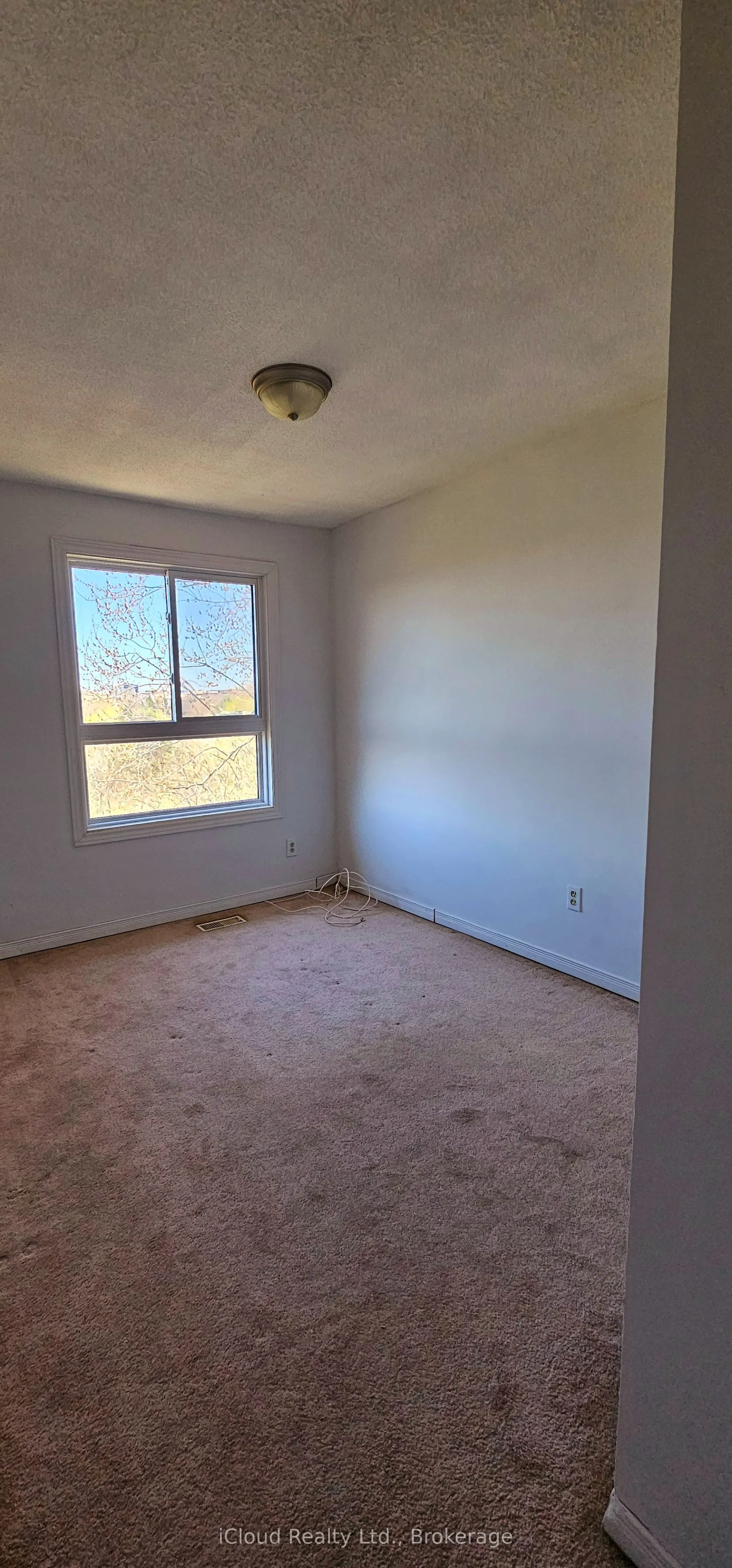 36 Dawson Crescent, #36