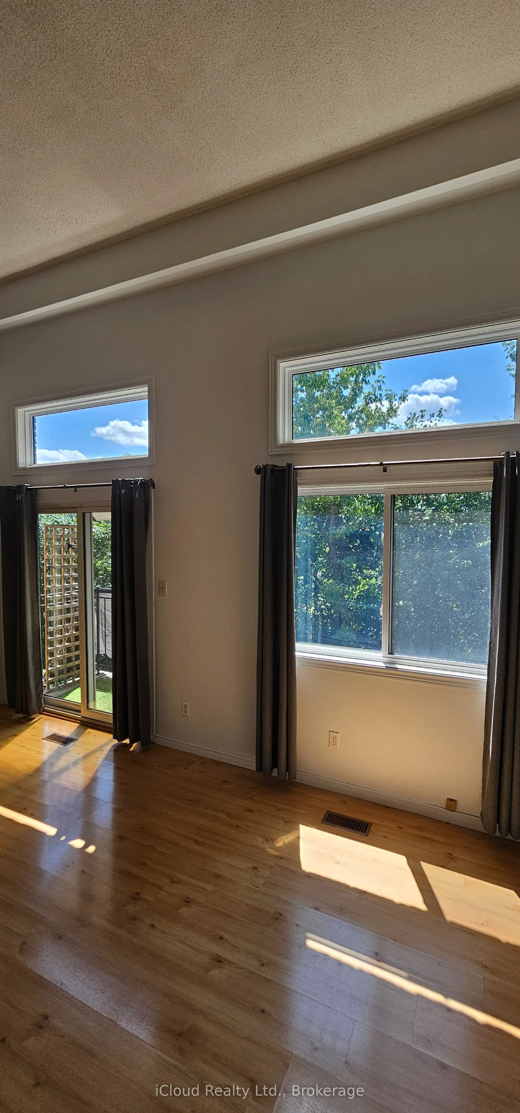 36 Dawson Crescent, #36
