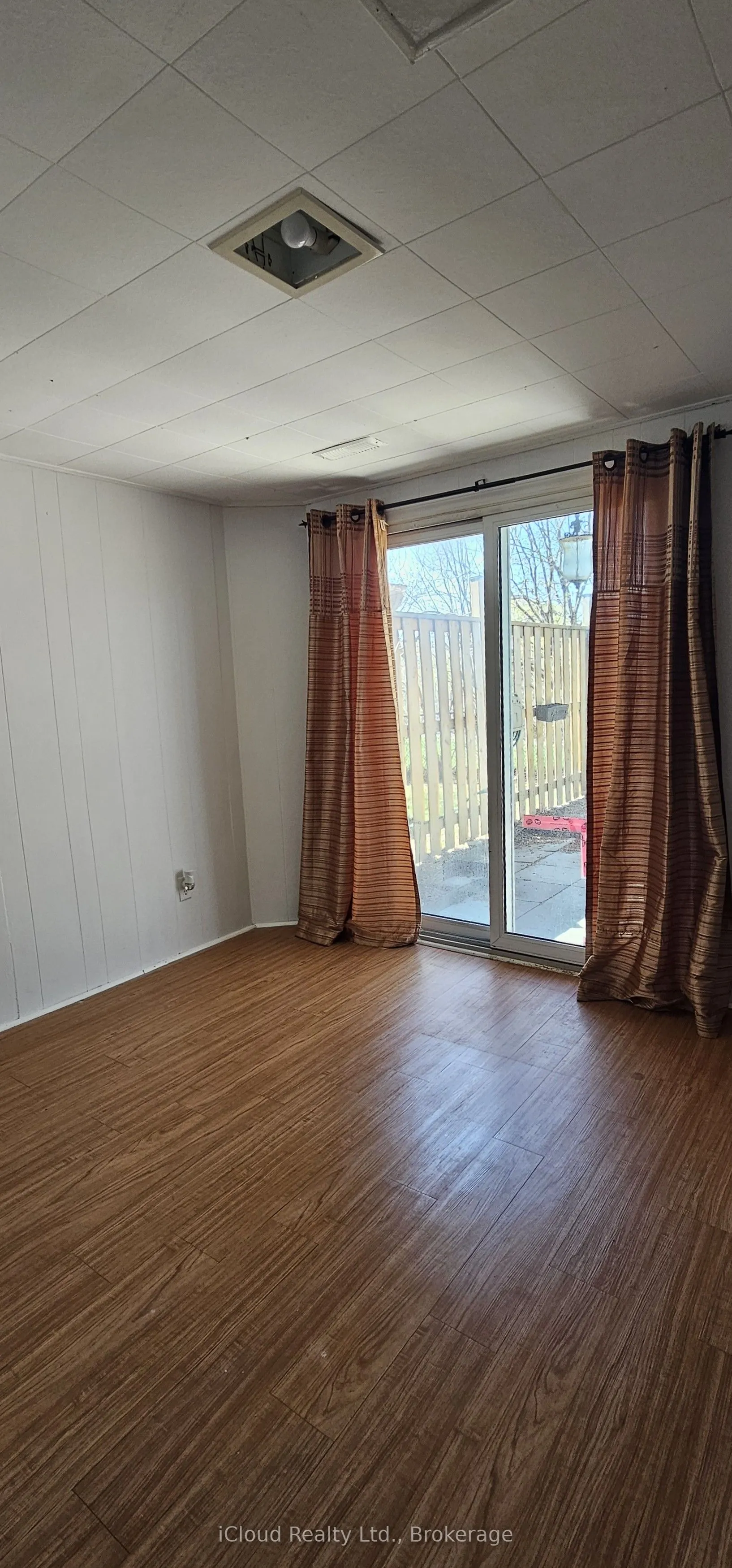 36 Dawson Crescent, #36