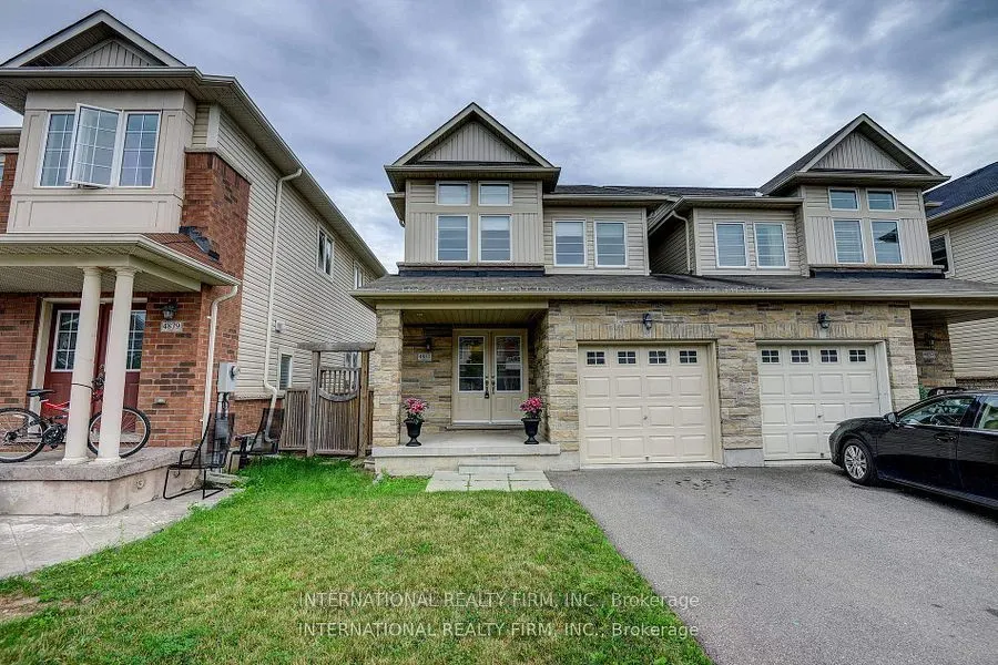 4881 Capri Crescent