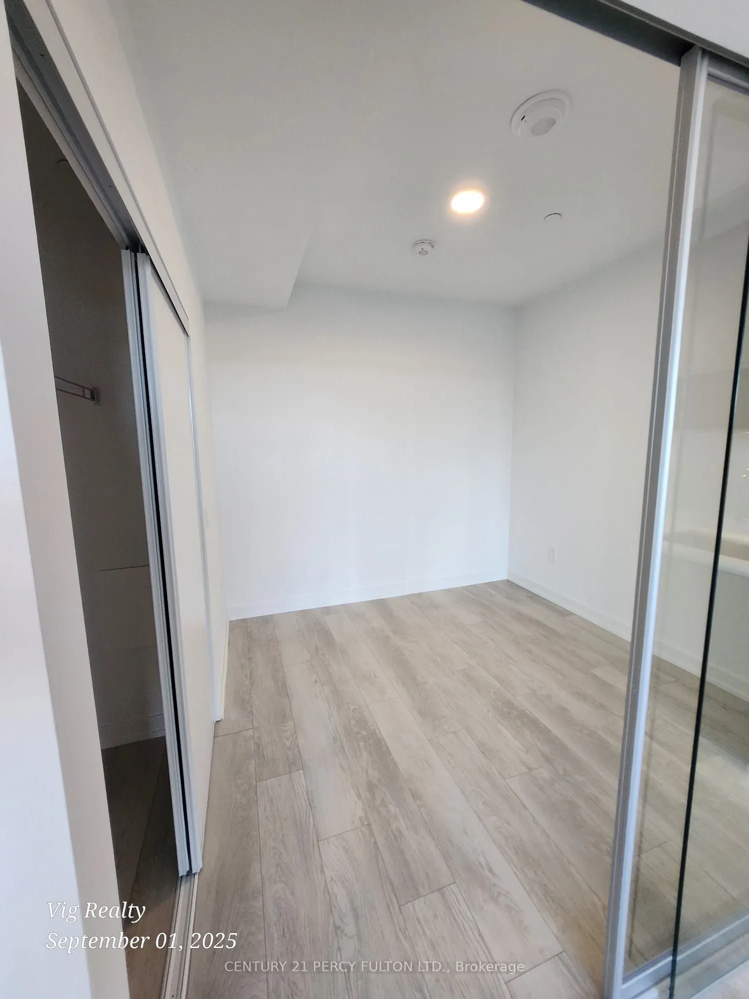801 The Queensway Avenue, #205