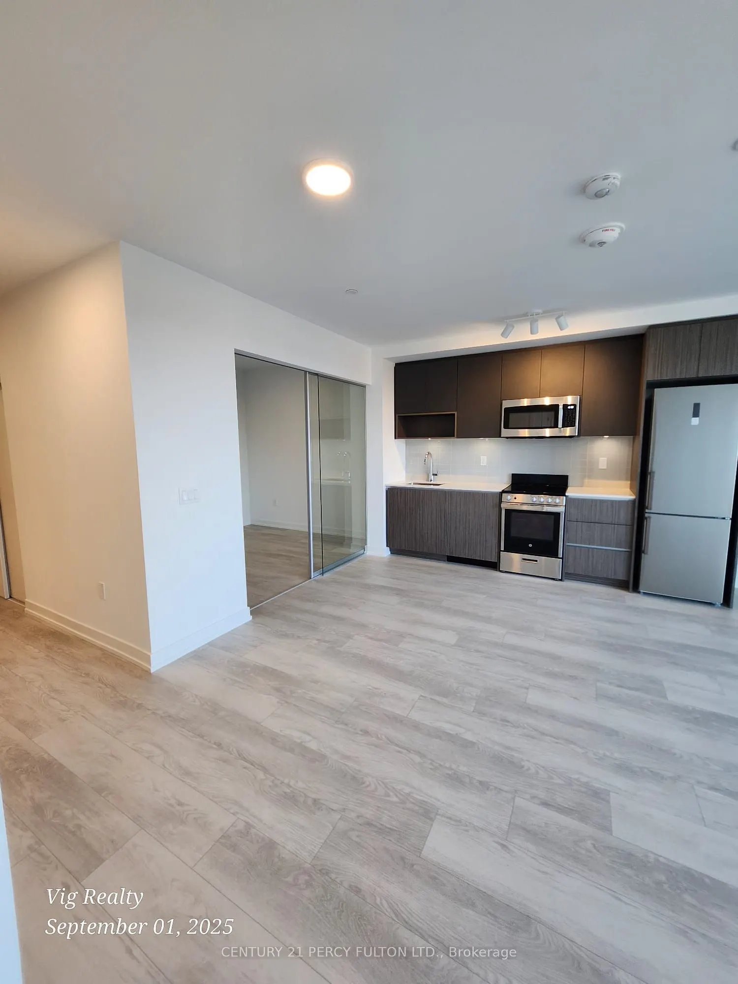 801 The Queensway Avenue, #205