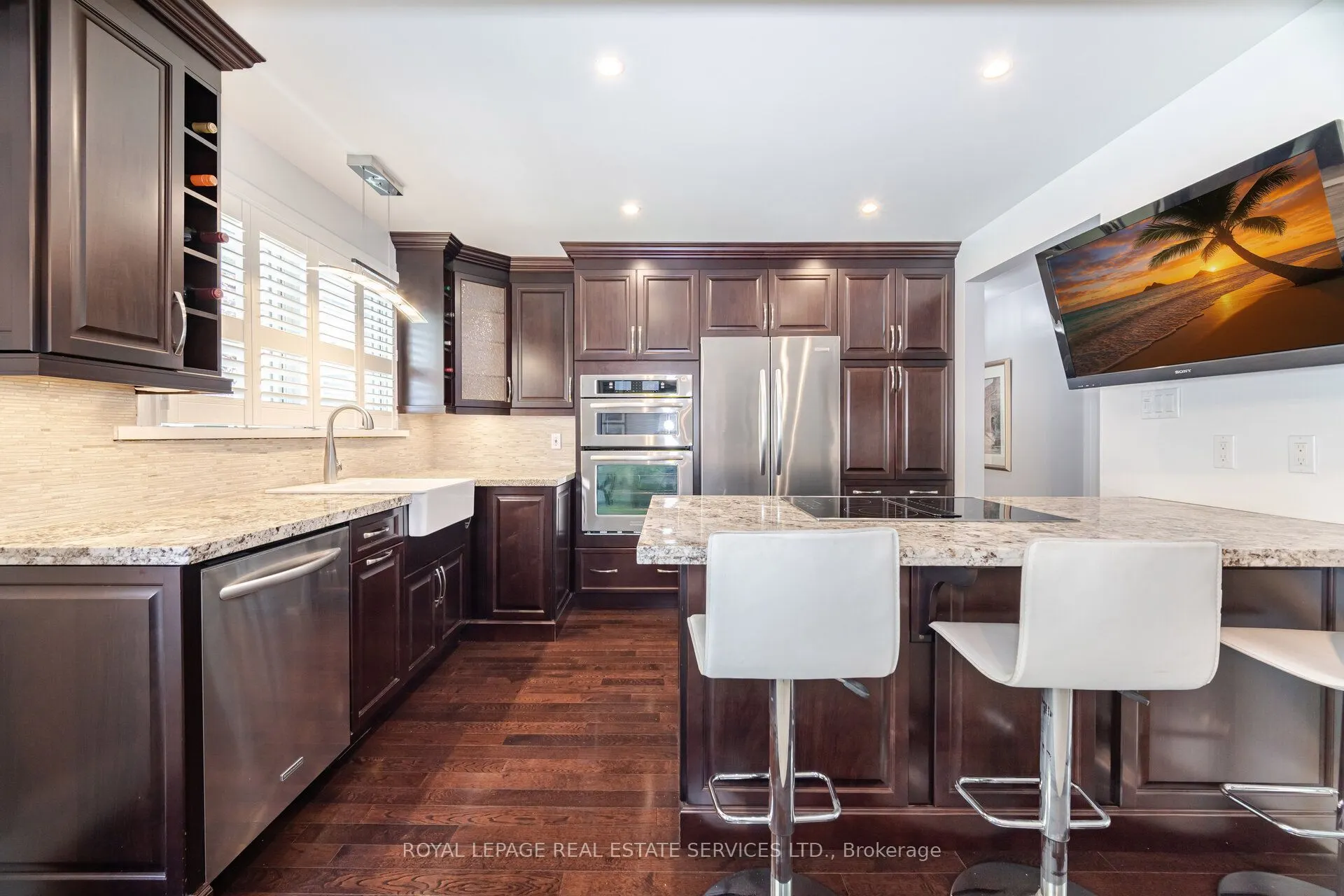 26 Alanmeade Crescent