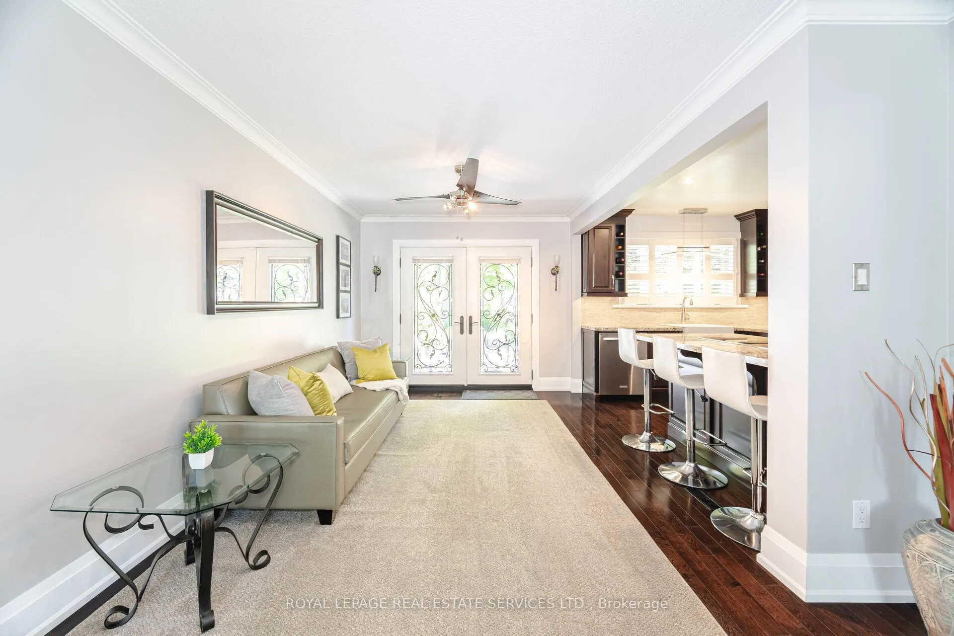 26 Alanmeade Crescent