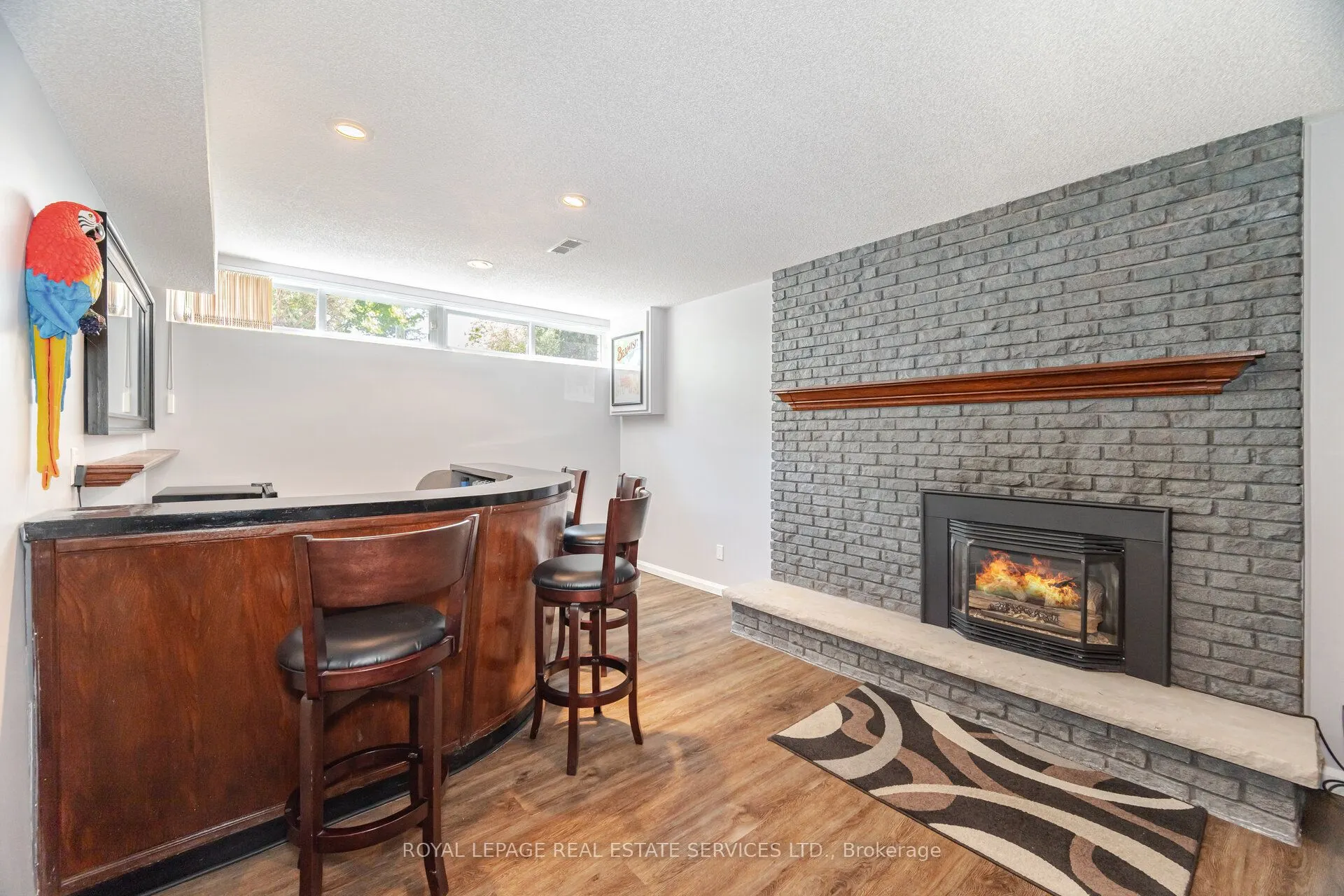 26 Alanmeade Crescent