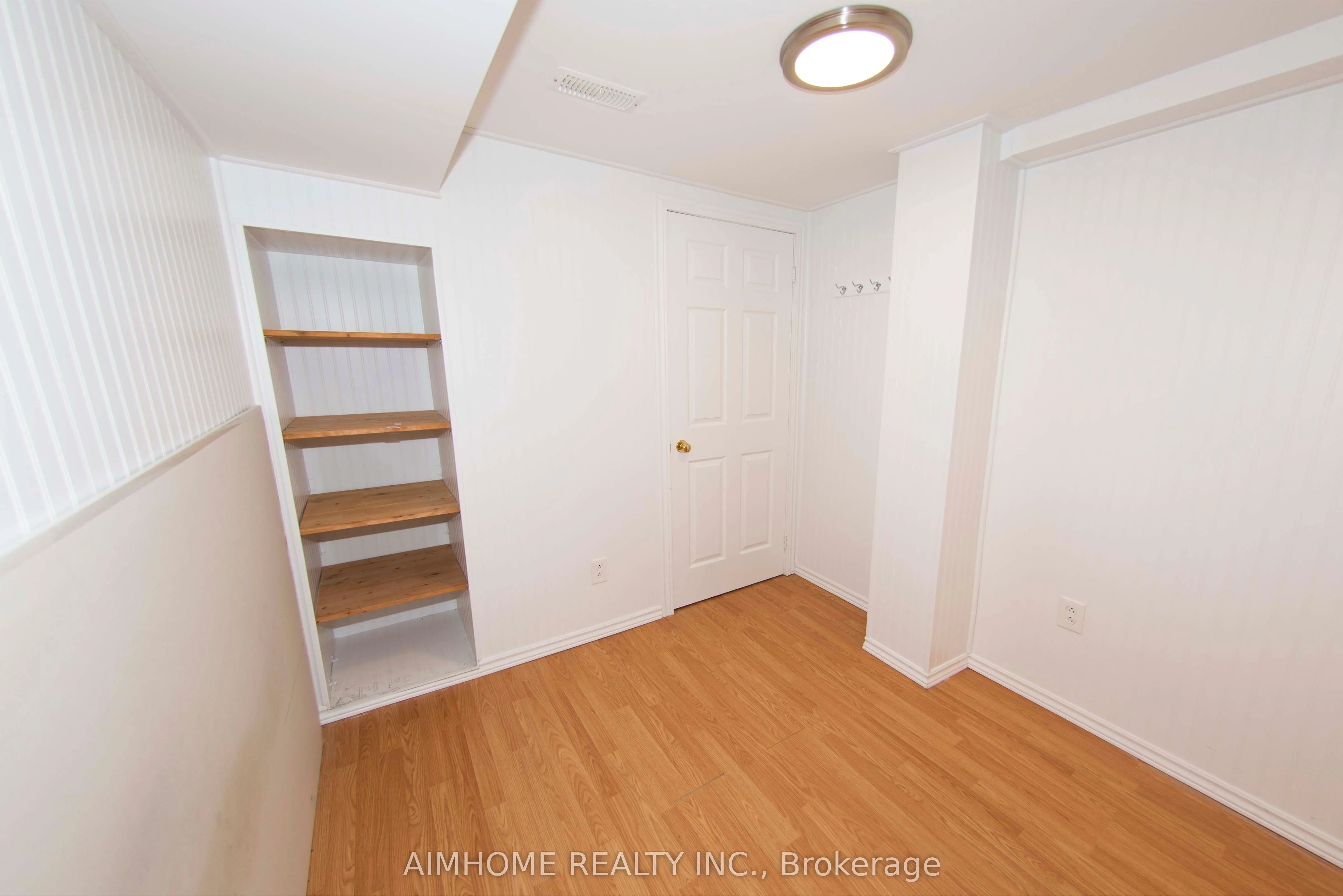 1224 Kirstie Court, #54