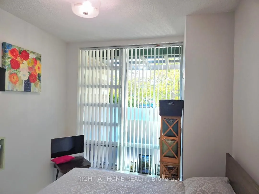 215 Sherway Gardens Road, #101