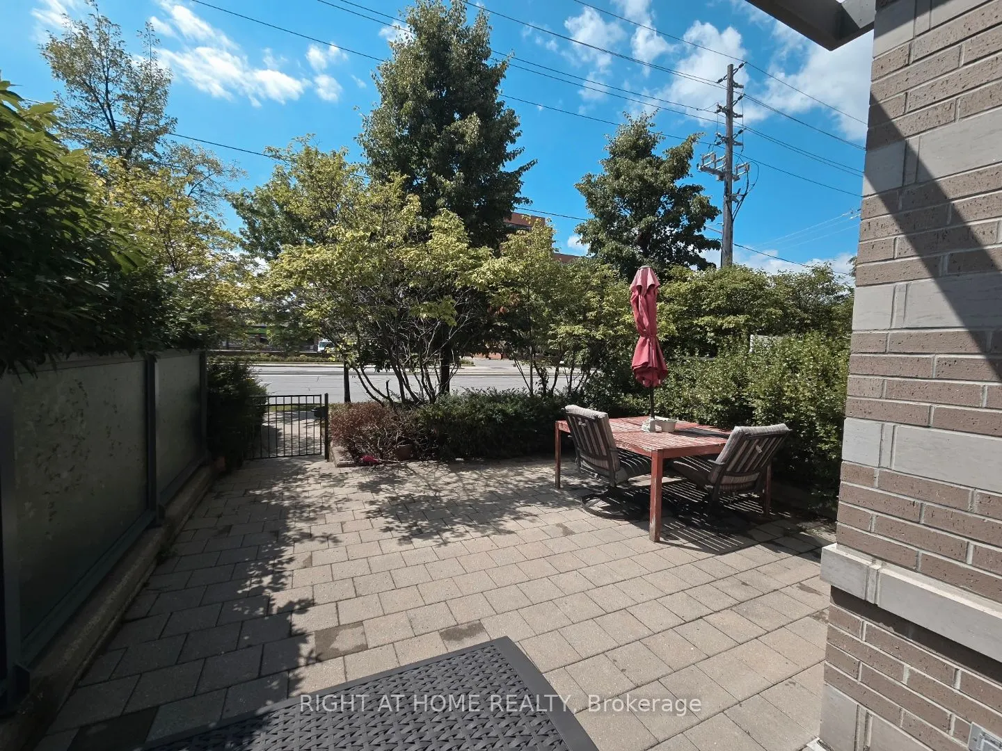 215 Sherway Gardens Road, #101