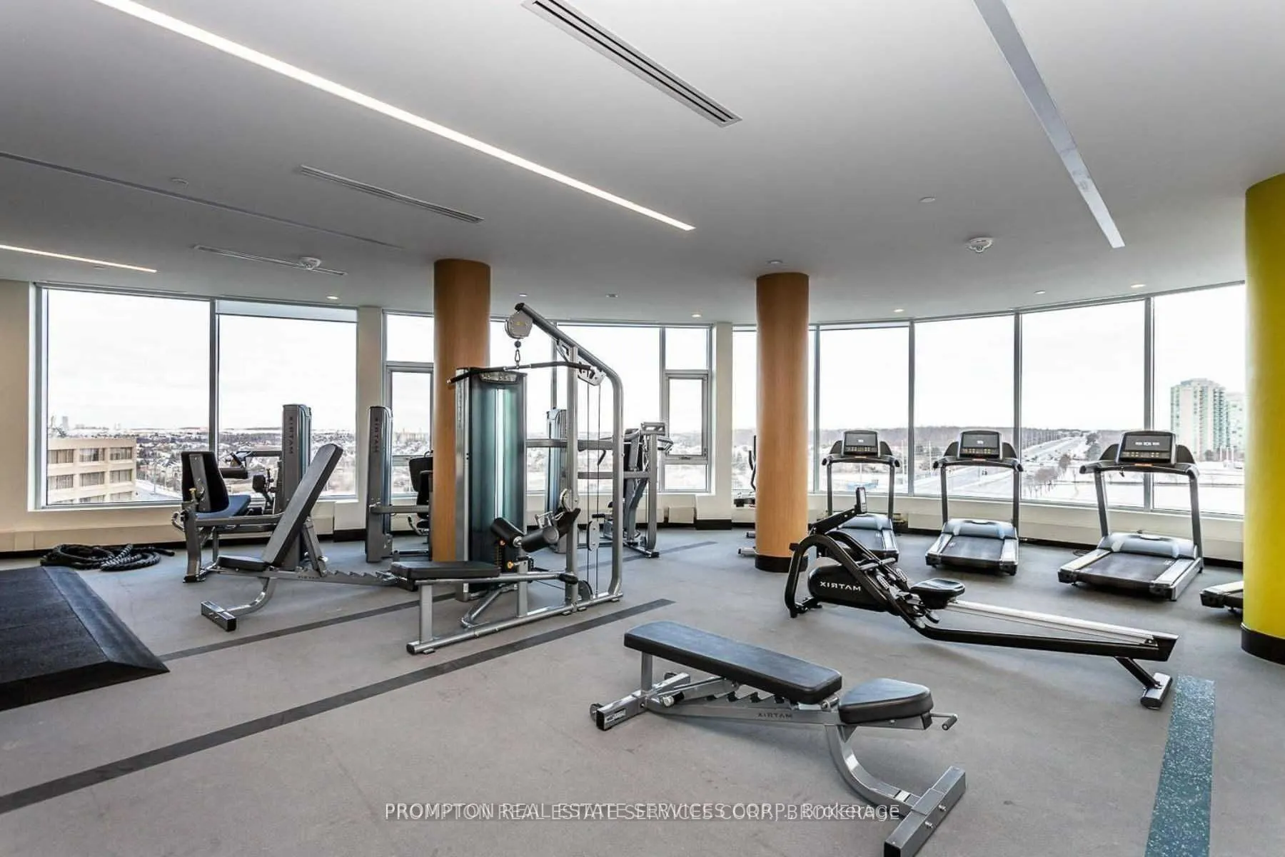 2520 Eglinton Avenue W, #802