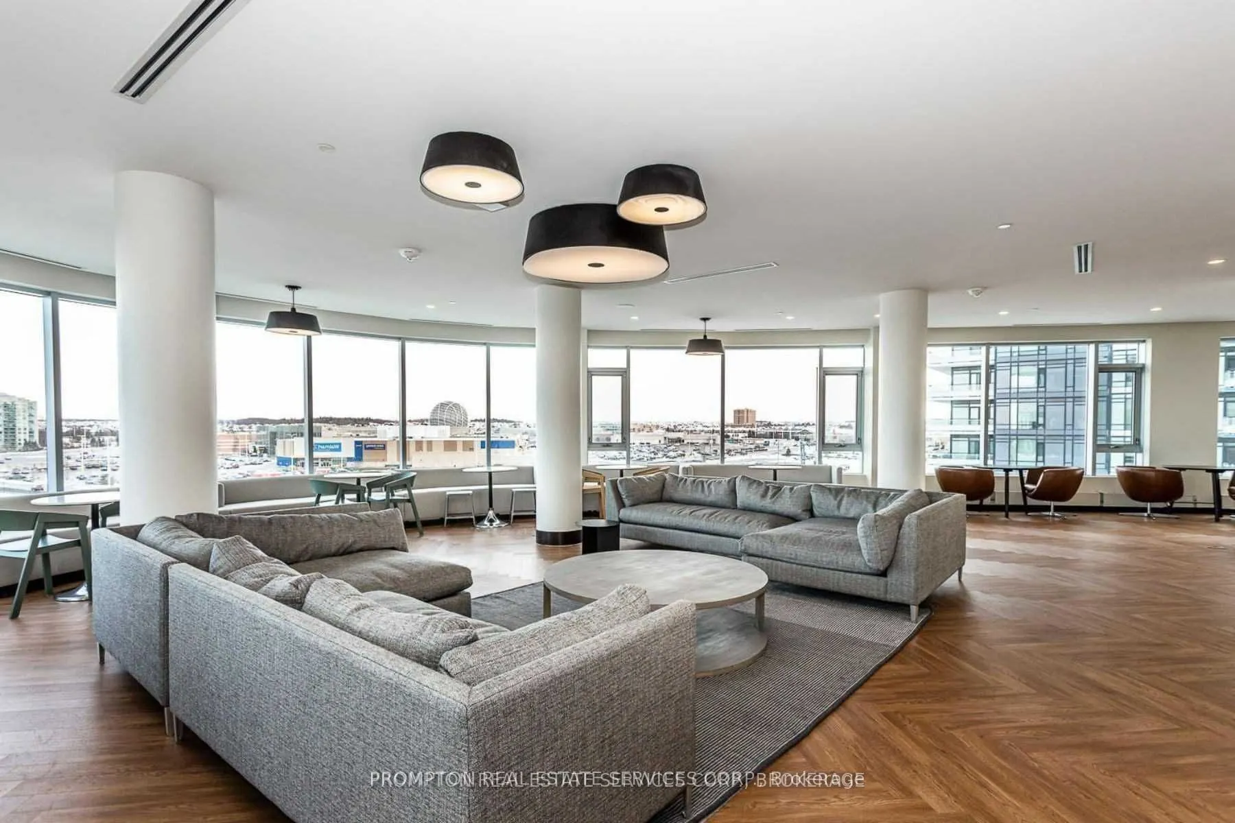 2520 Eglinton Avenue W, #802