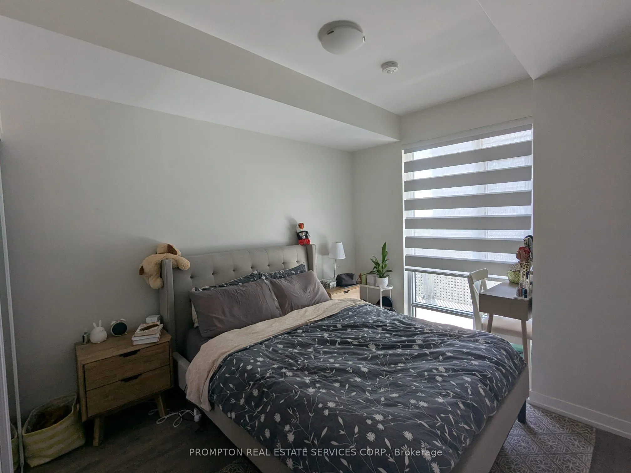 2520 Eglinton Avenue W, #802