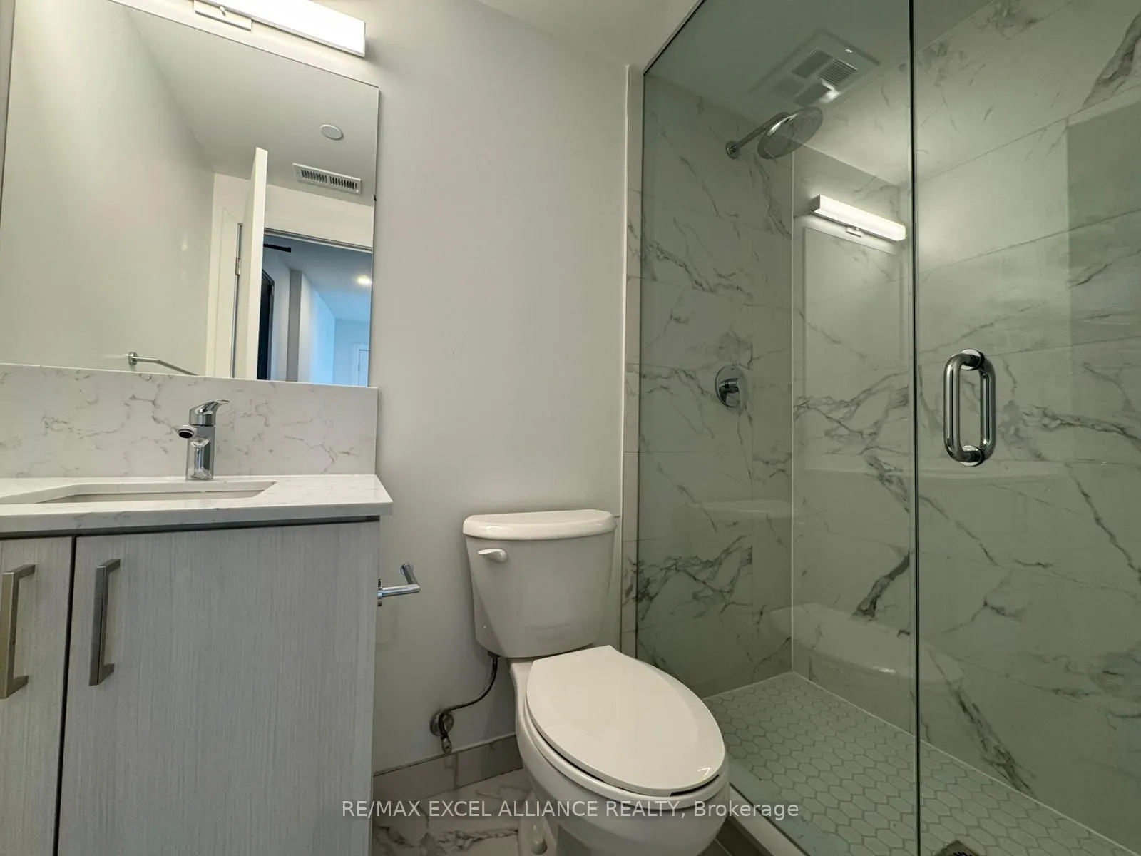 1005 Dundas Street E, #619