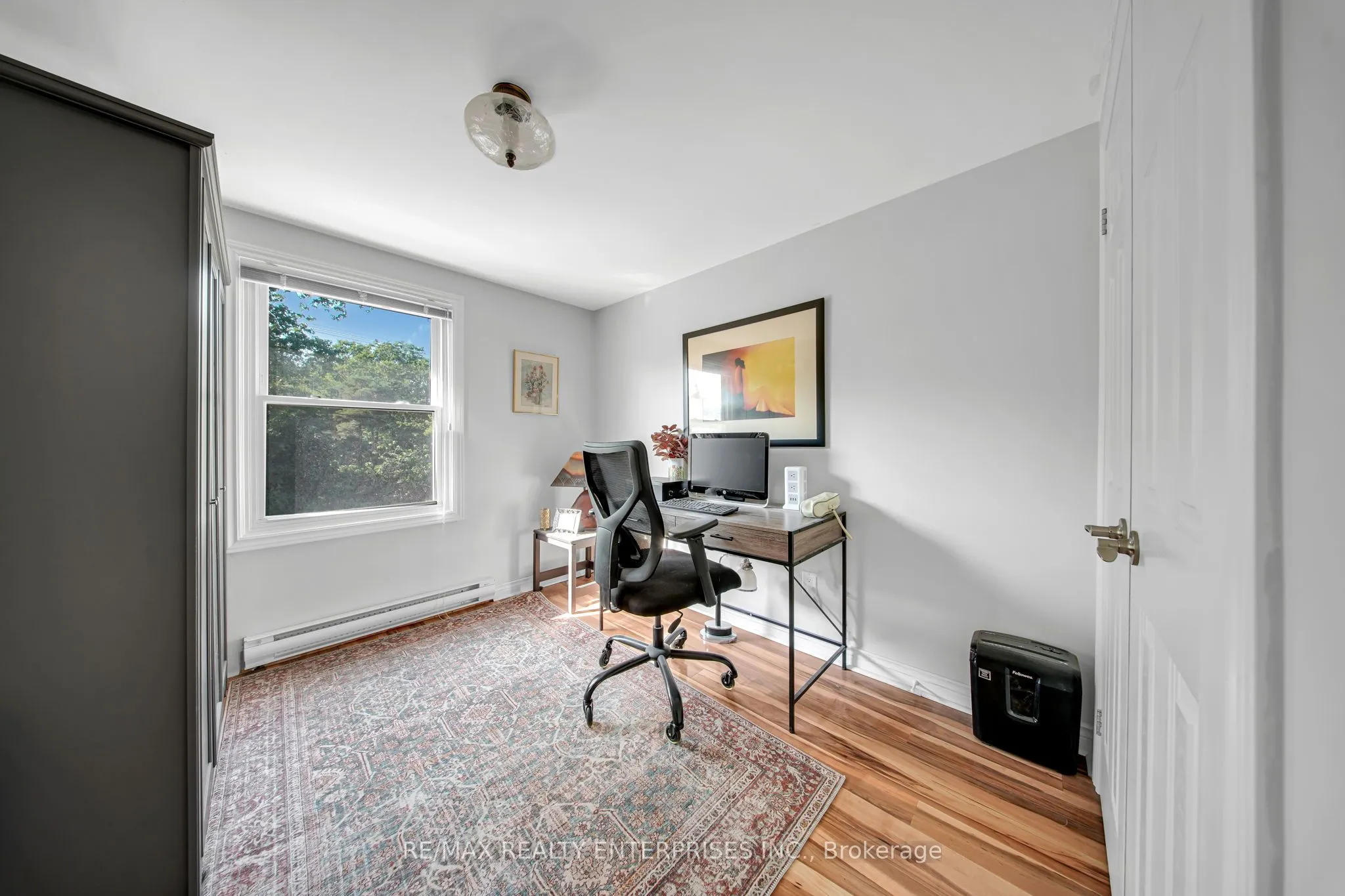 2056 Lakeshore Road W, #5