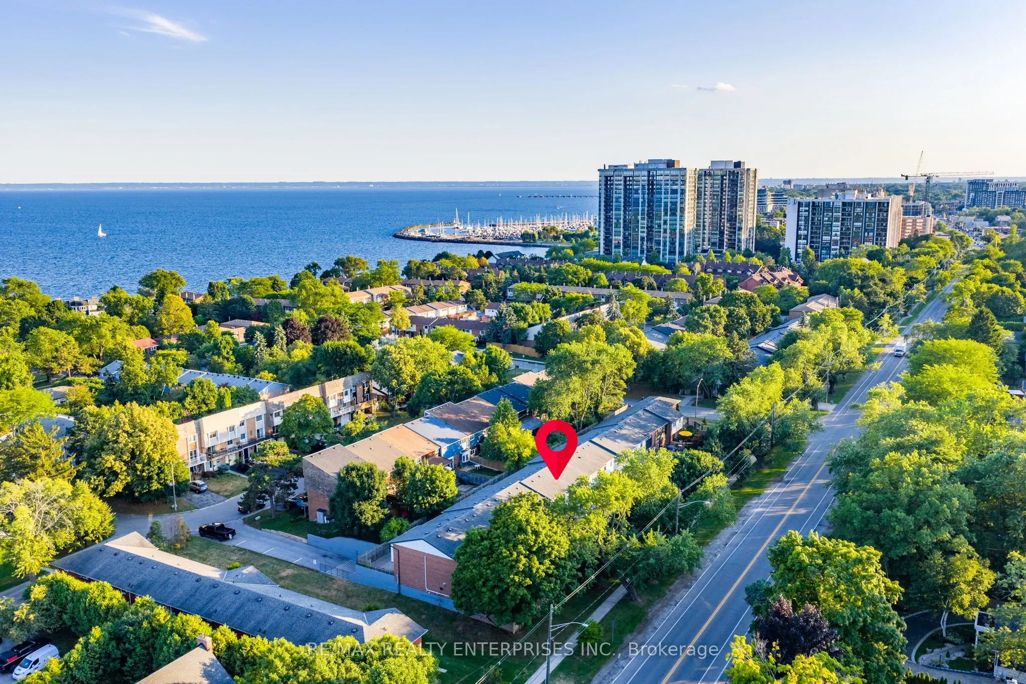 2056 Lakeshore Road W, #5