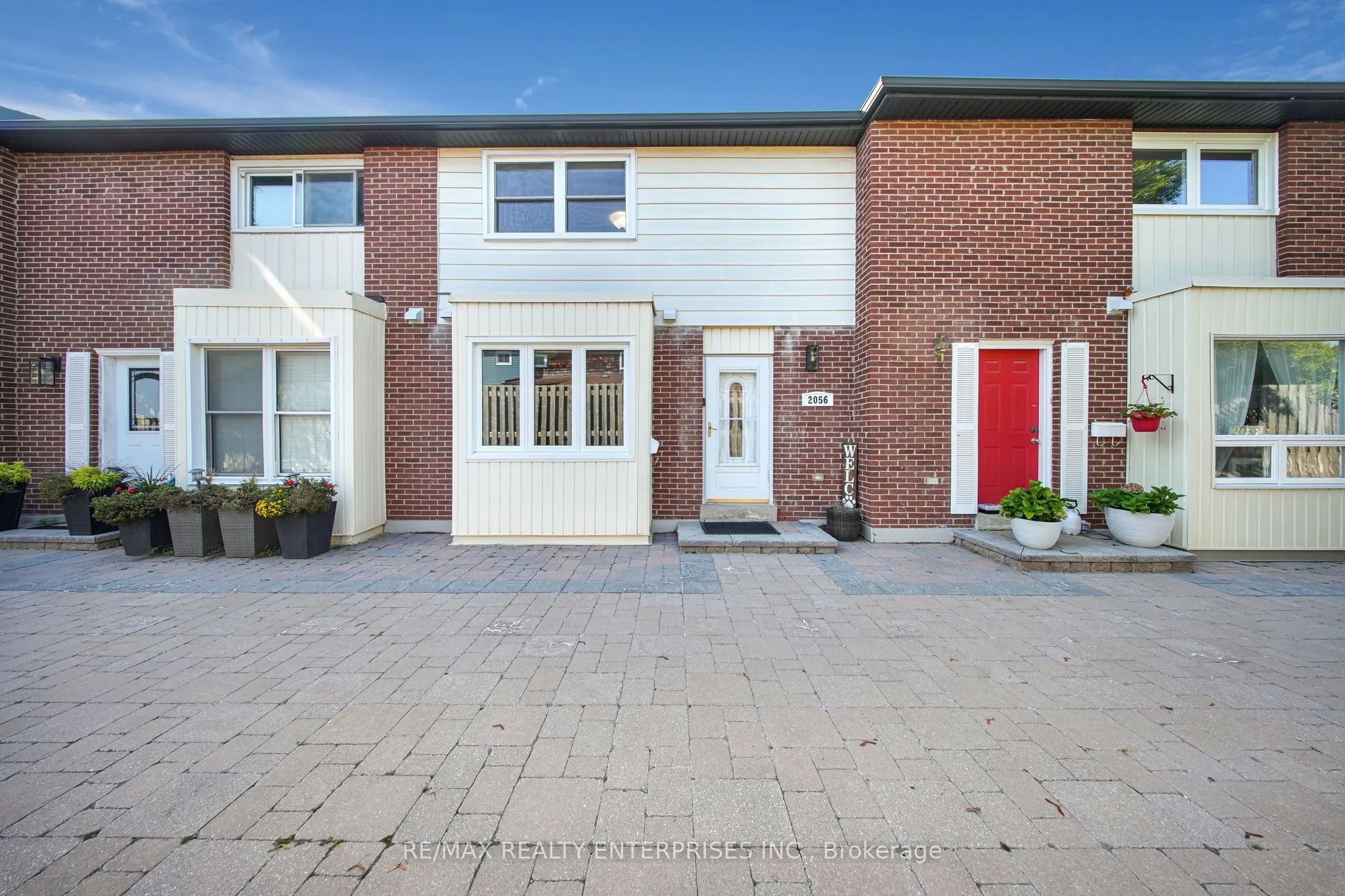 2056 Lakeshore Road W, #5