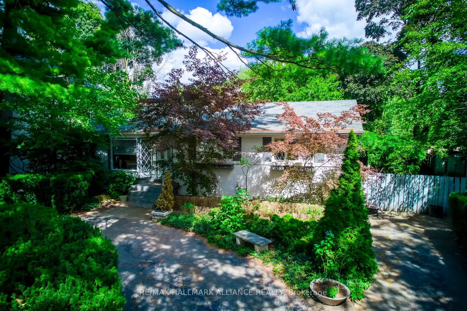 463 Drummond Road