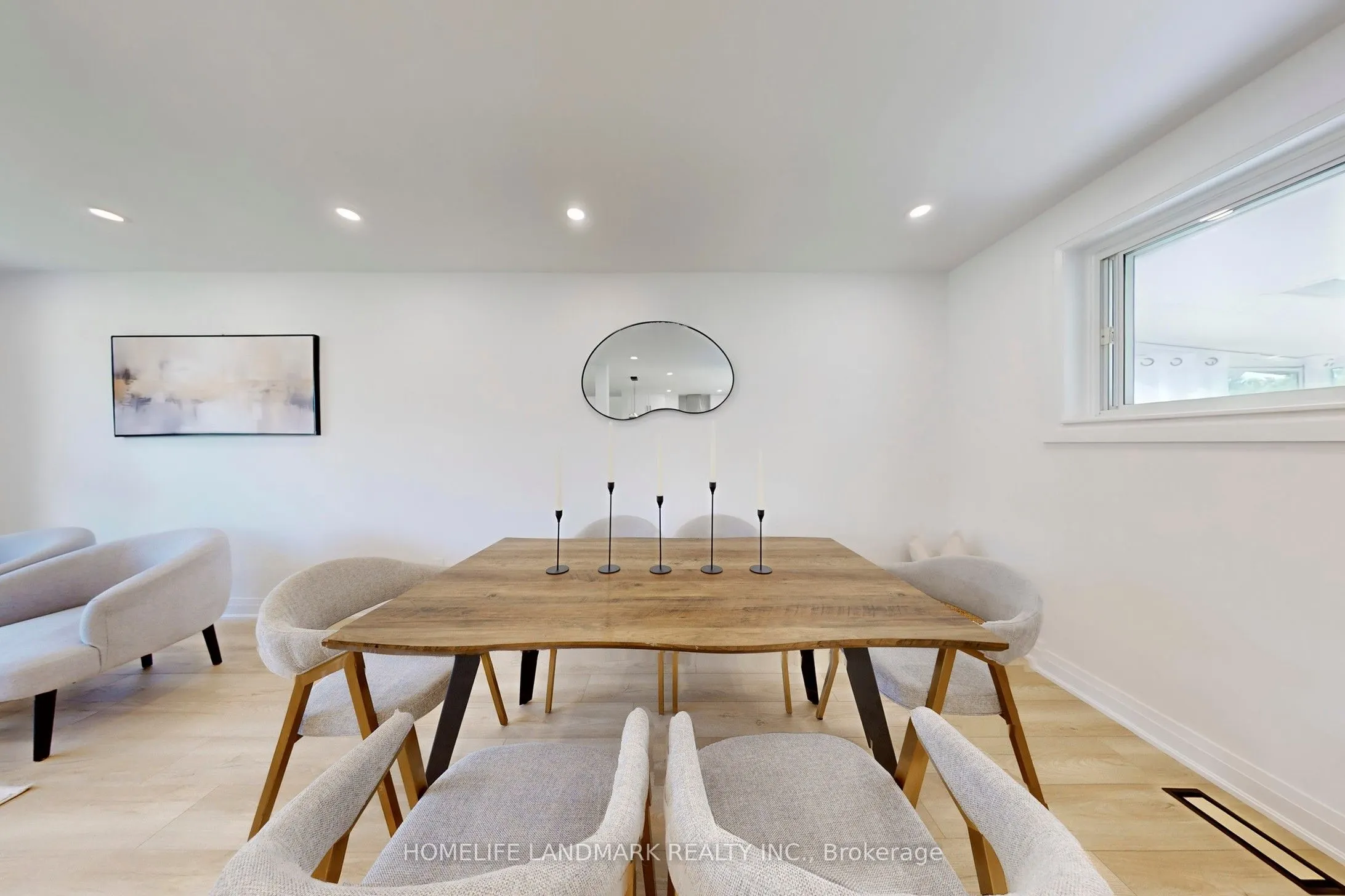 1354 Kelly Road