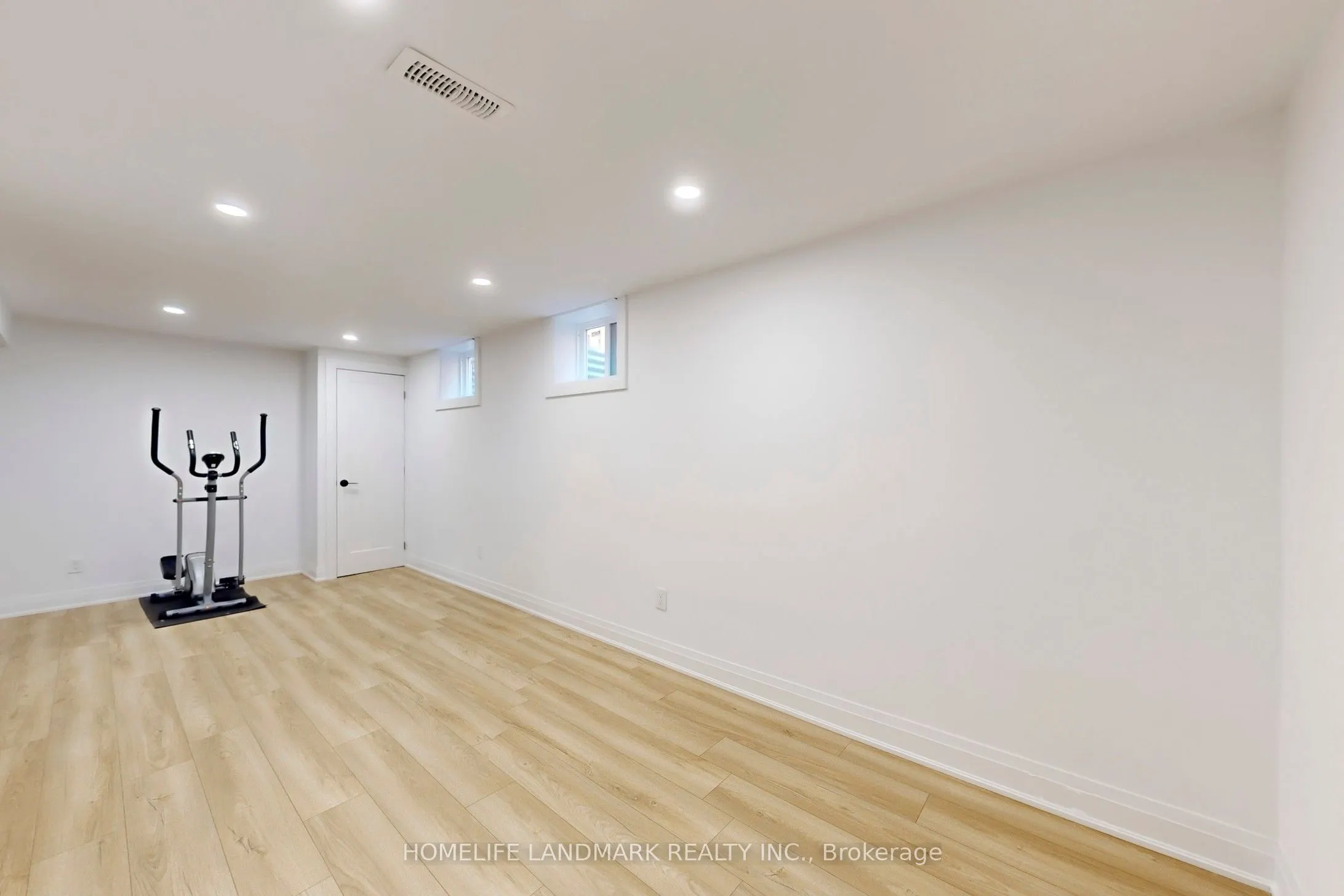 1354 Kelly Road