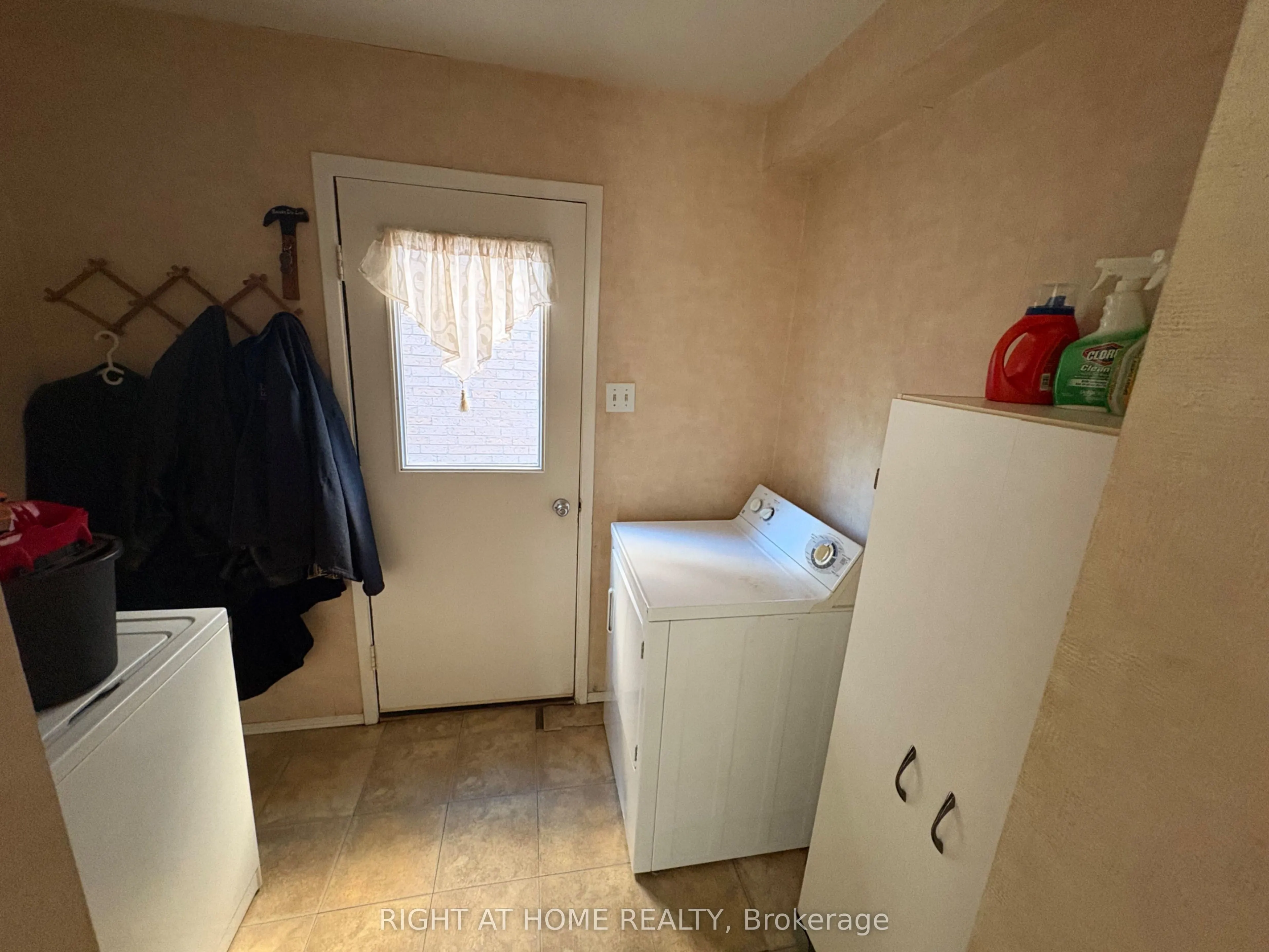2 Fountainbridge Drive