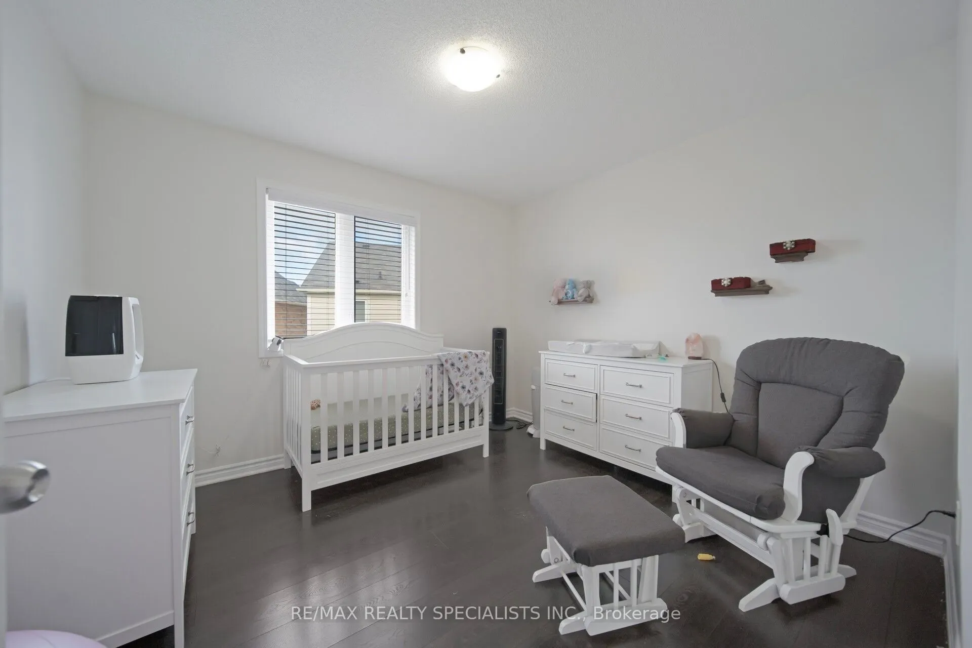 4 Stedford Crescent