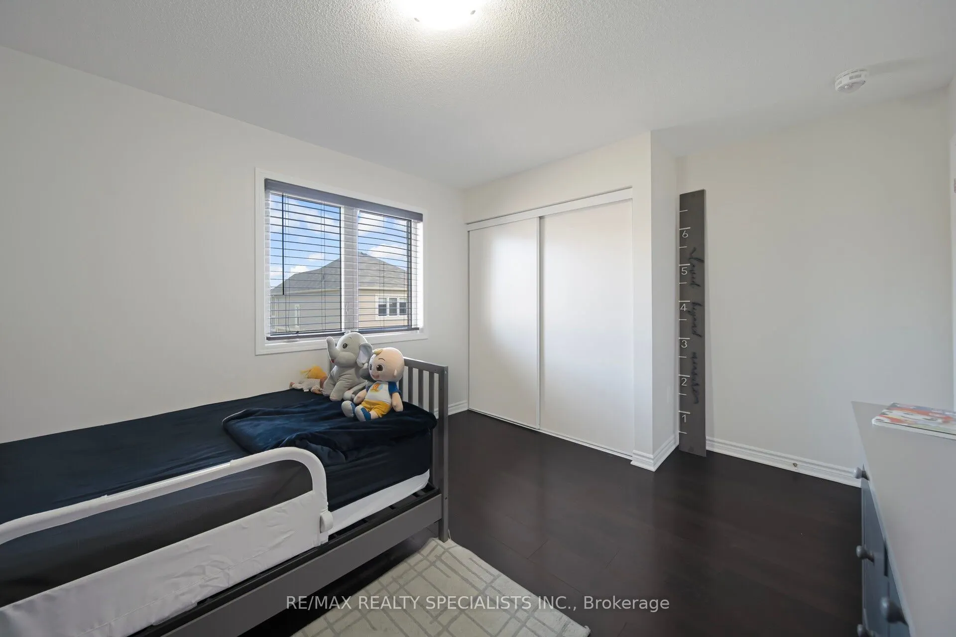4 Stedford Crescent