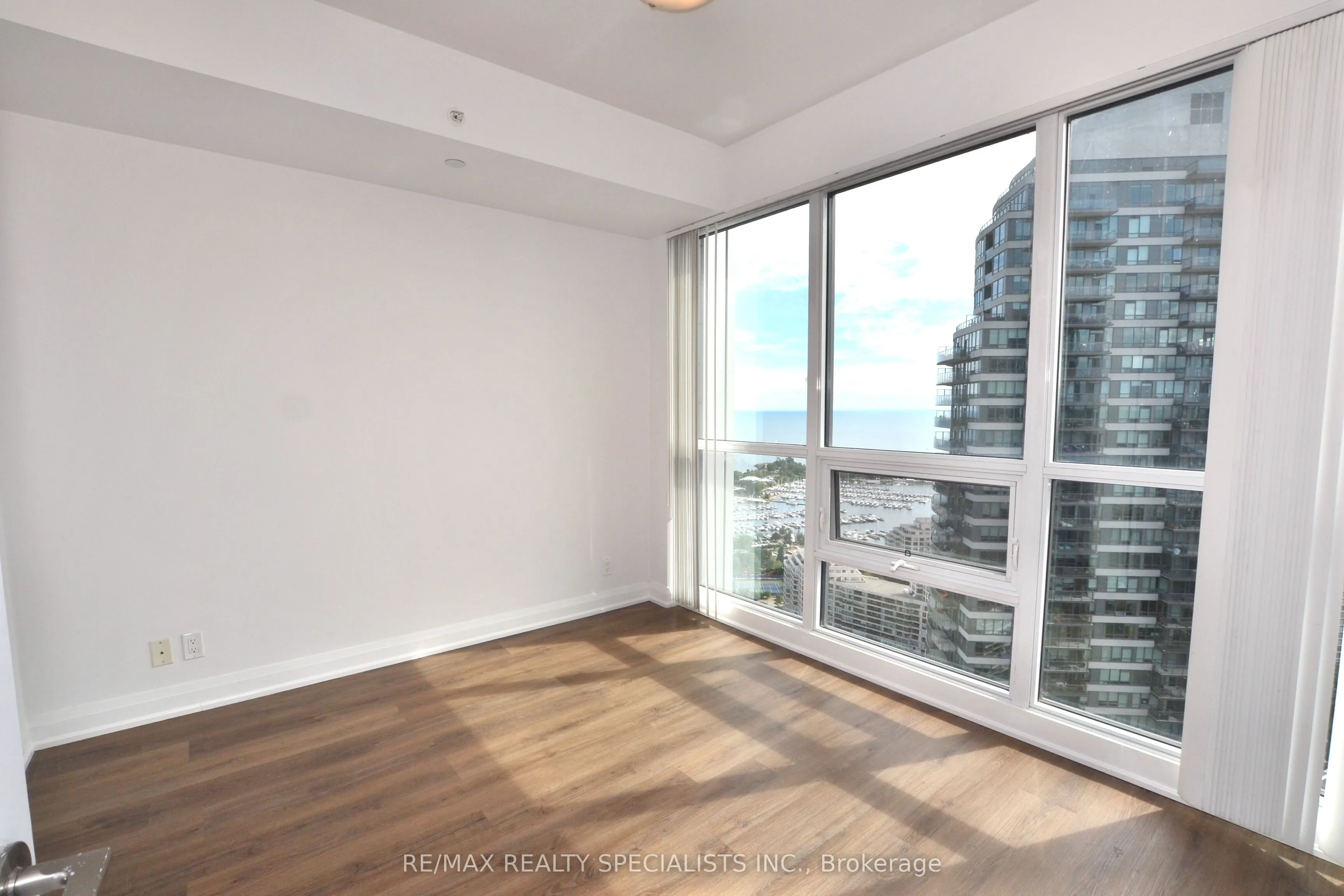 2212 Lake Shore Boulevard W, #4106