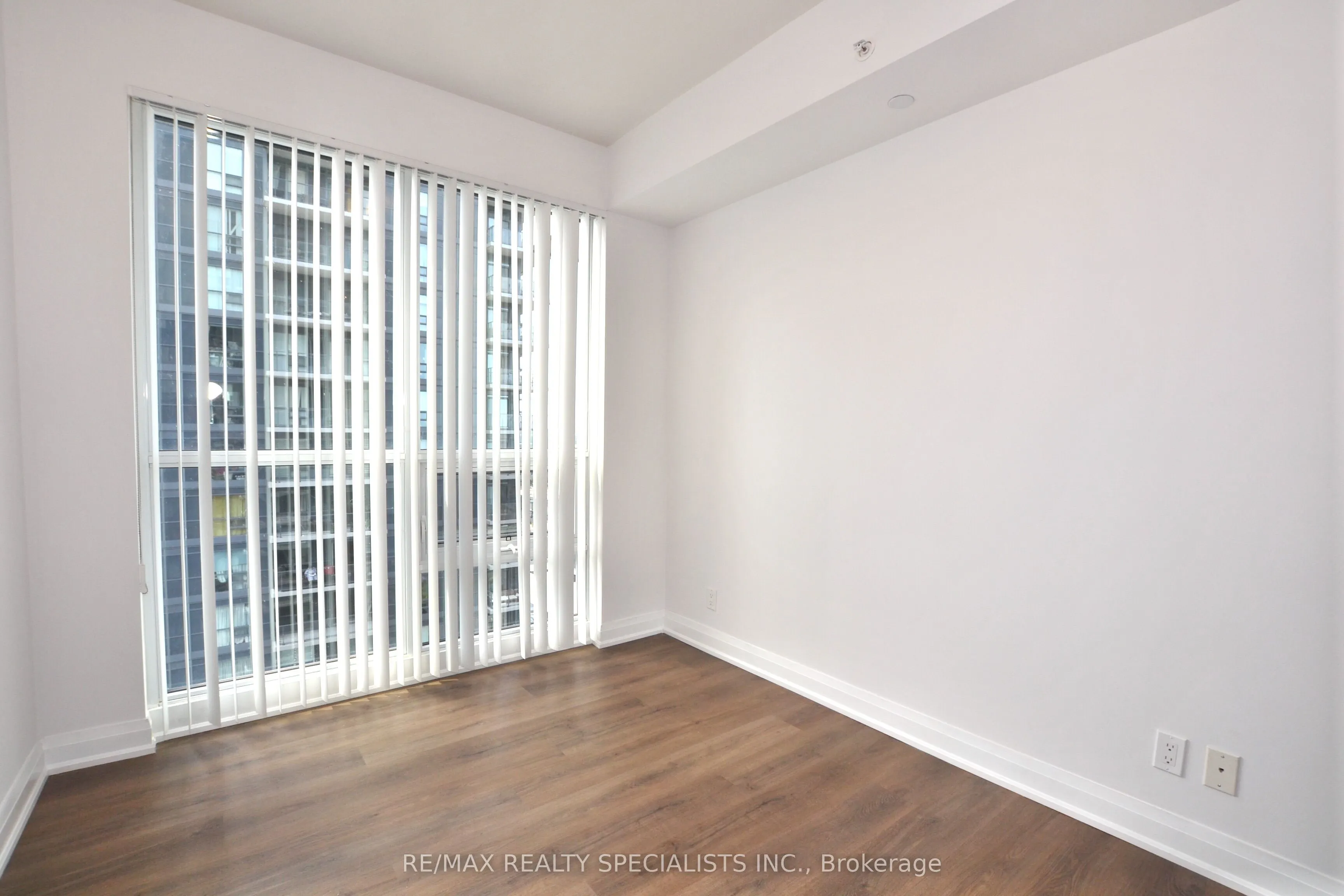 2212 Lake Shore Boulevard W, #4106