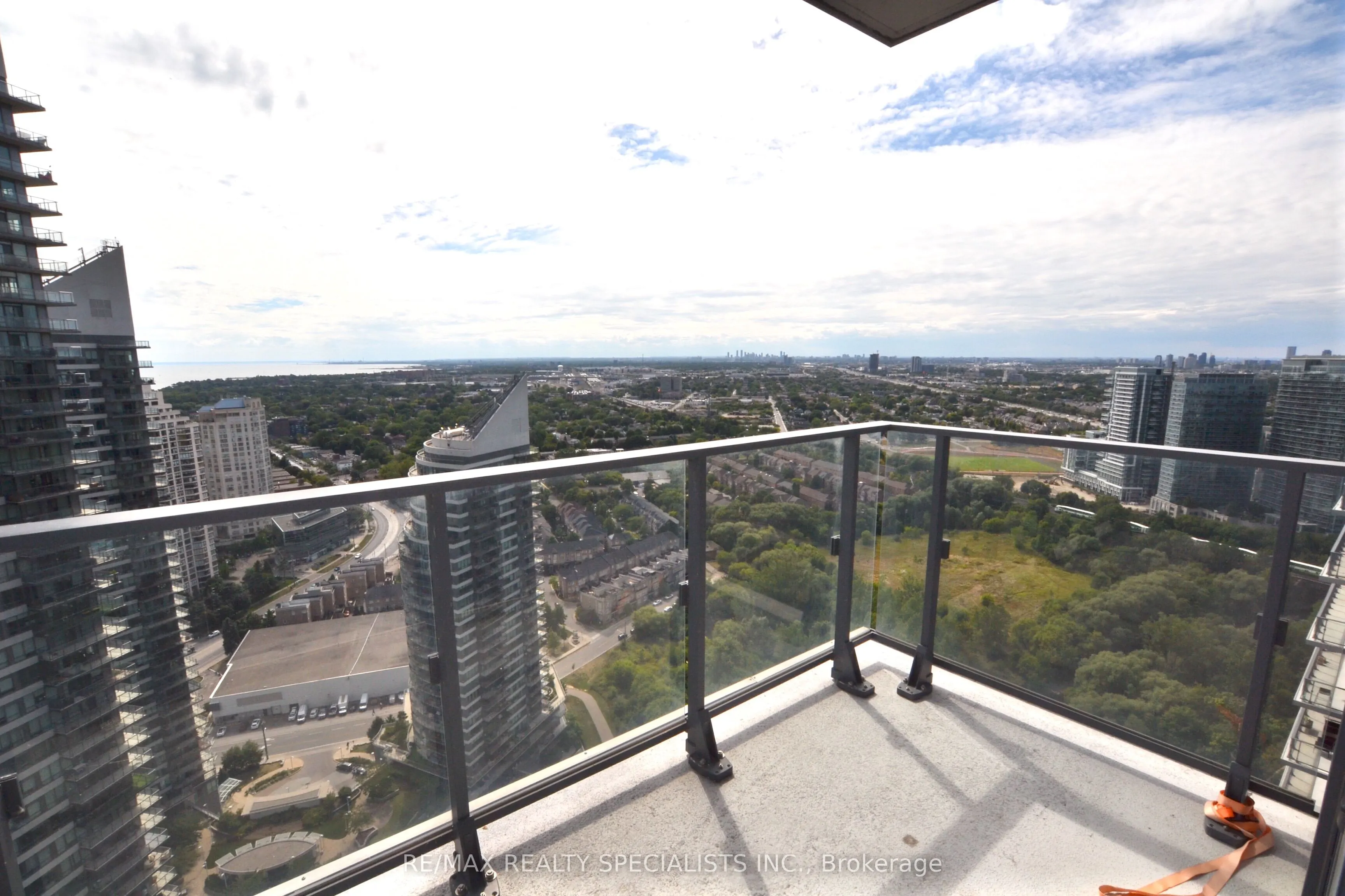 2212 Lake Shore Boulevard W, #4106