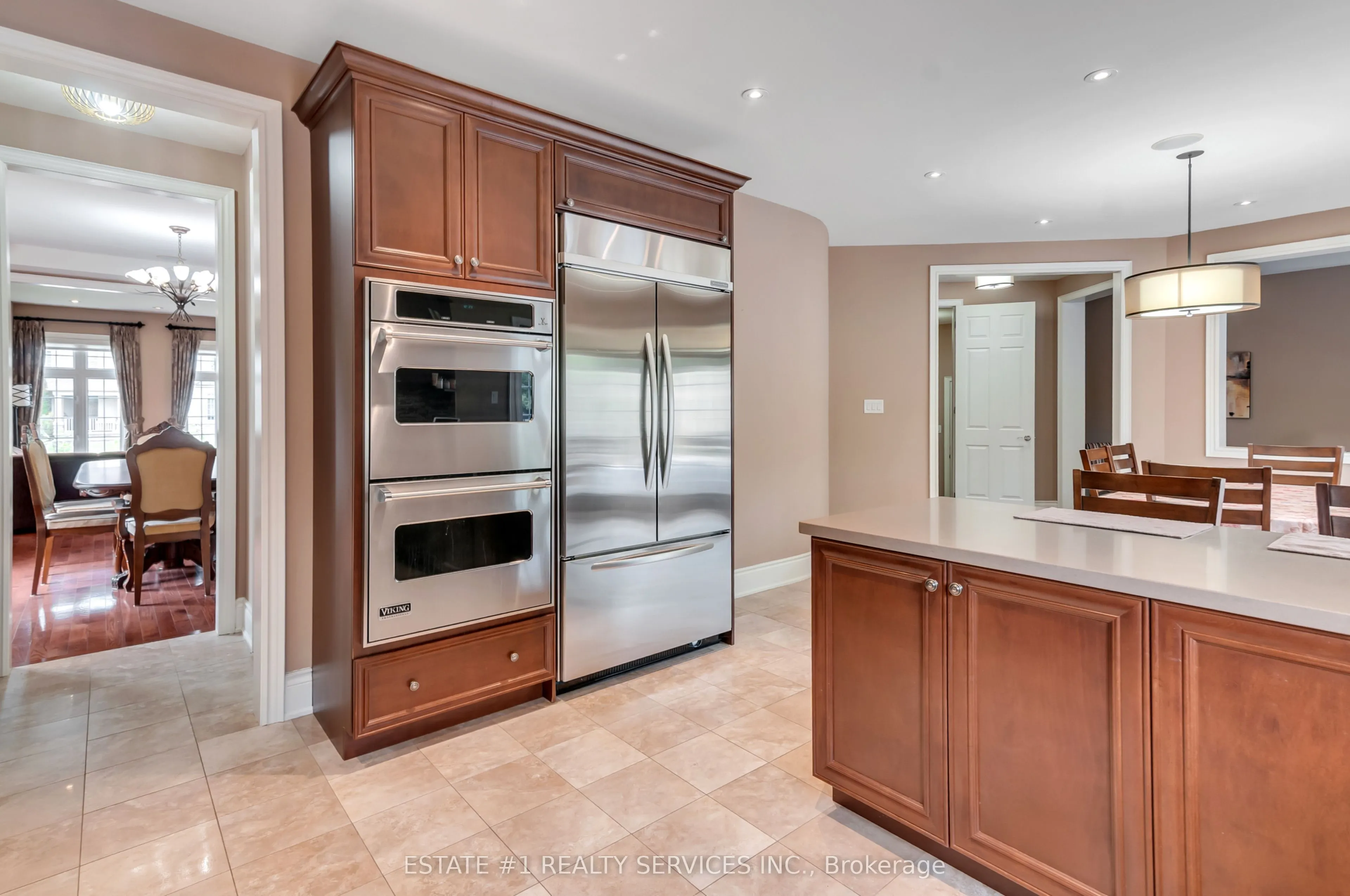 113 Royal West Drive