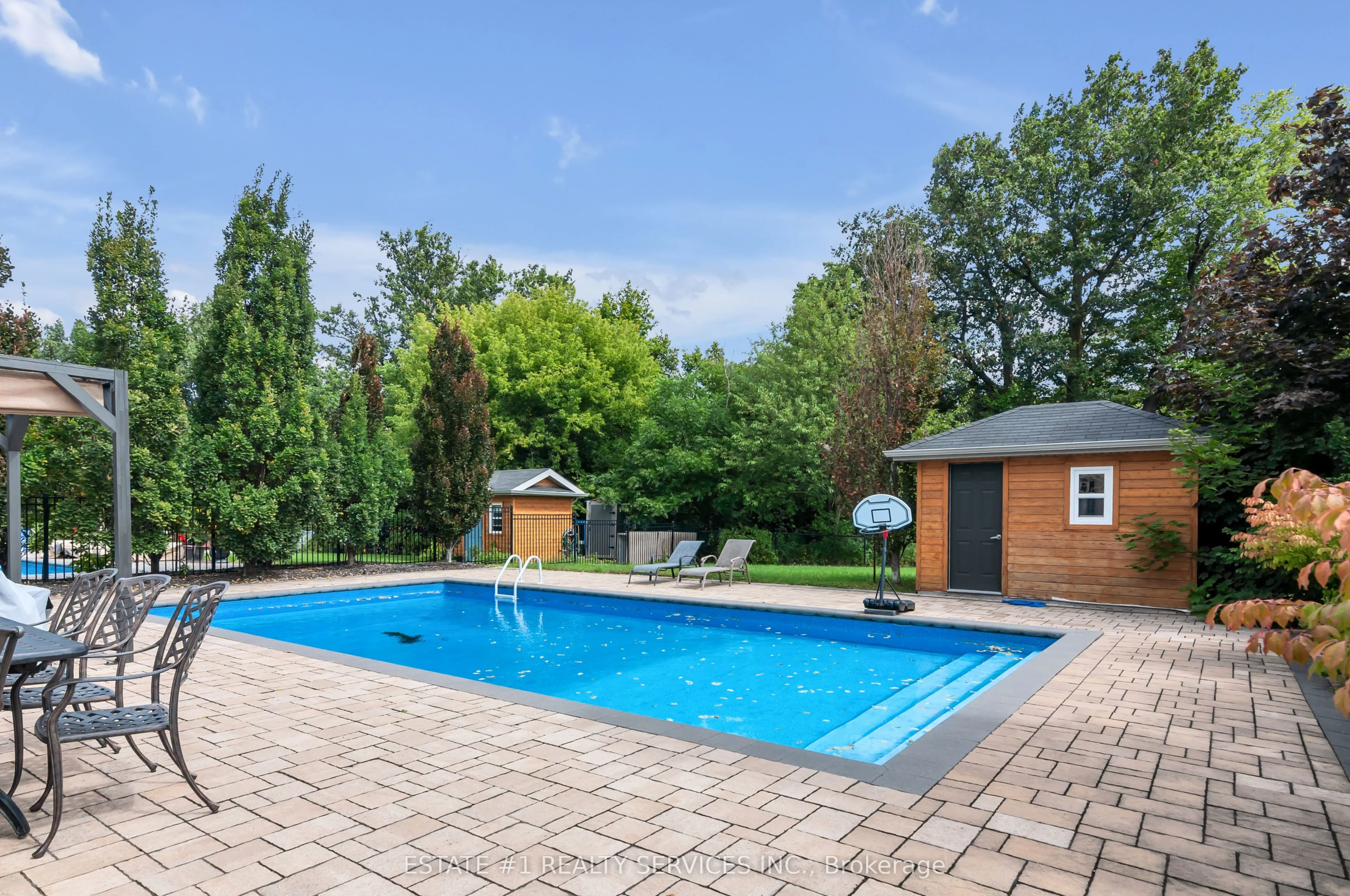 113 Royal West Drive