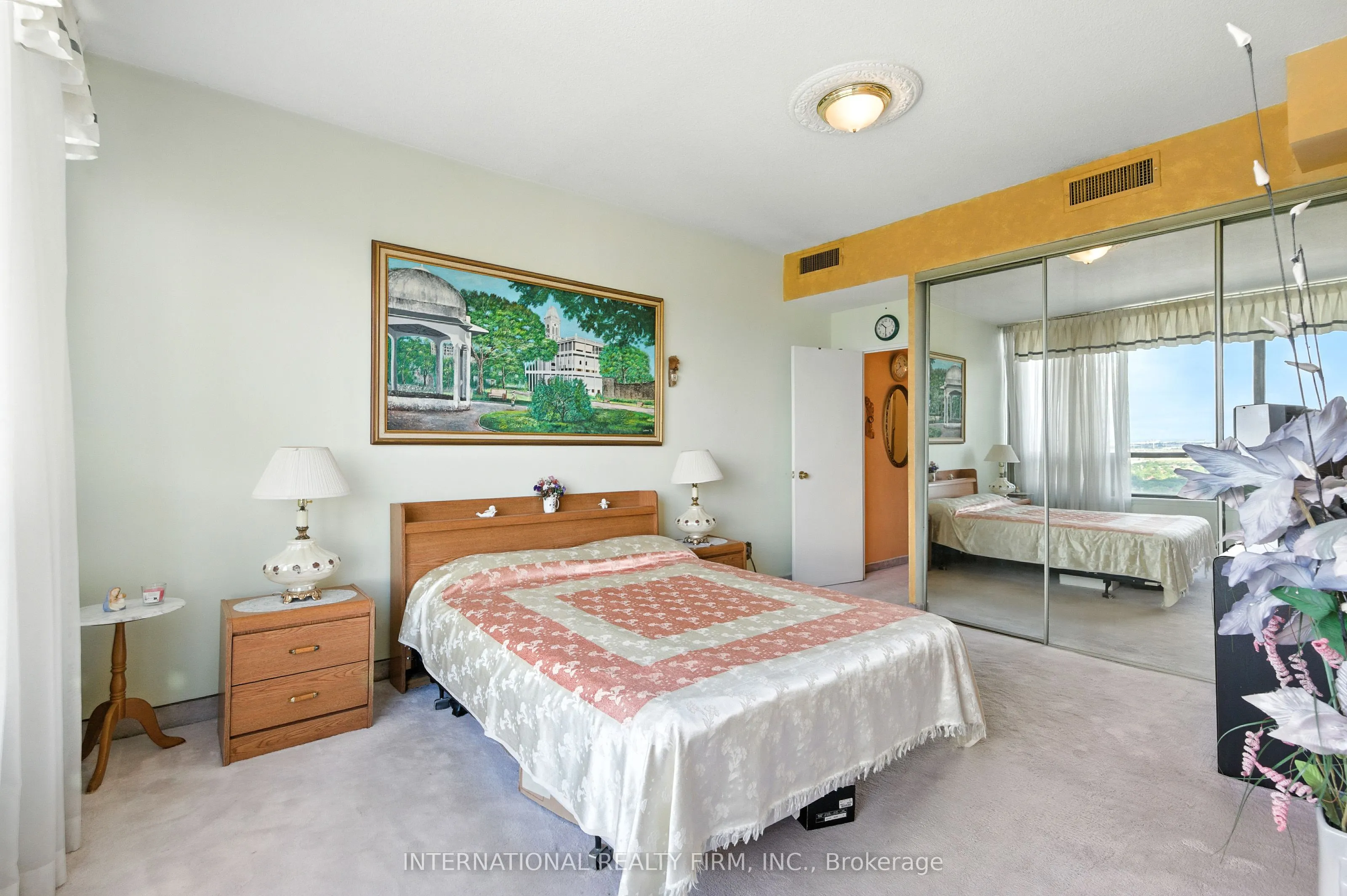 1333 Bloor Street, #2608