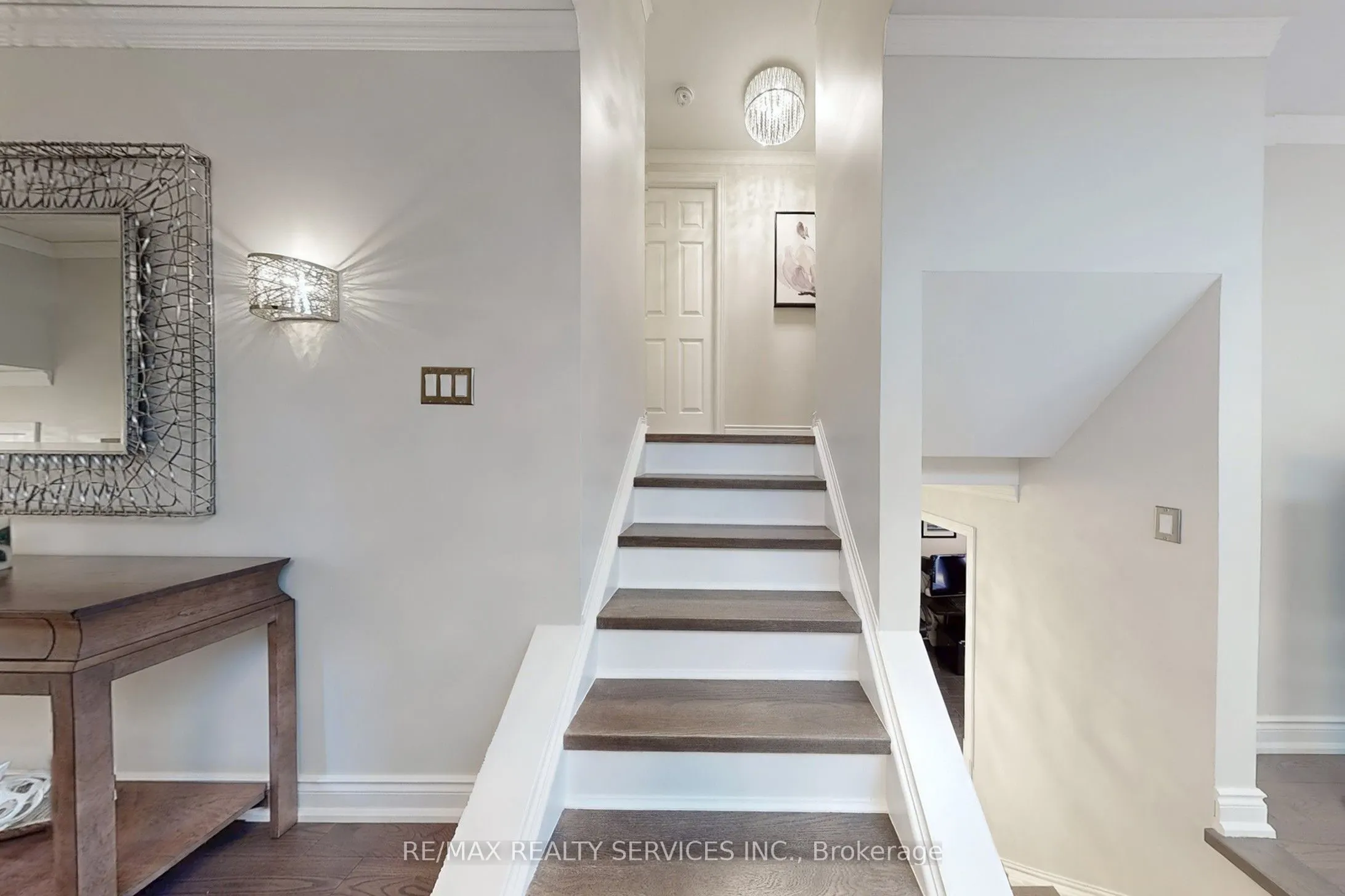 2200 Glenwood School Drive, #48
