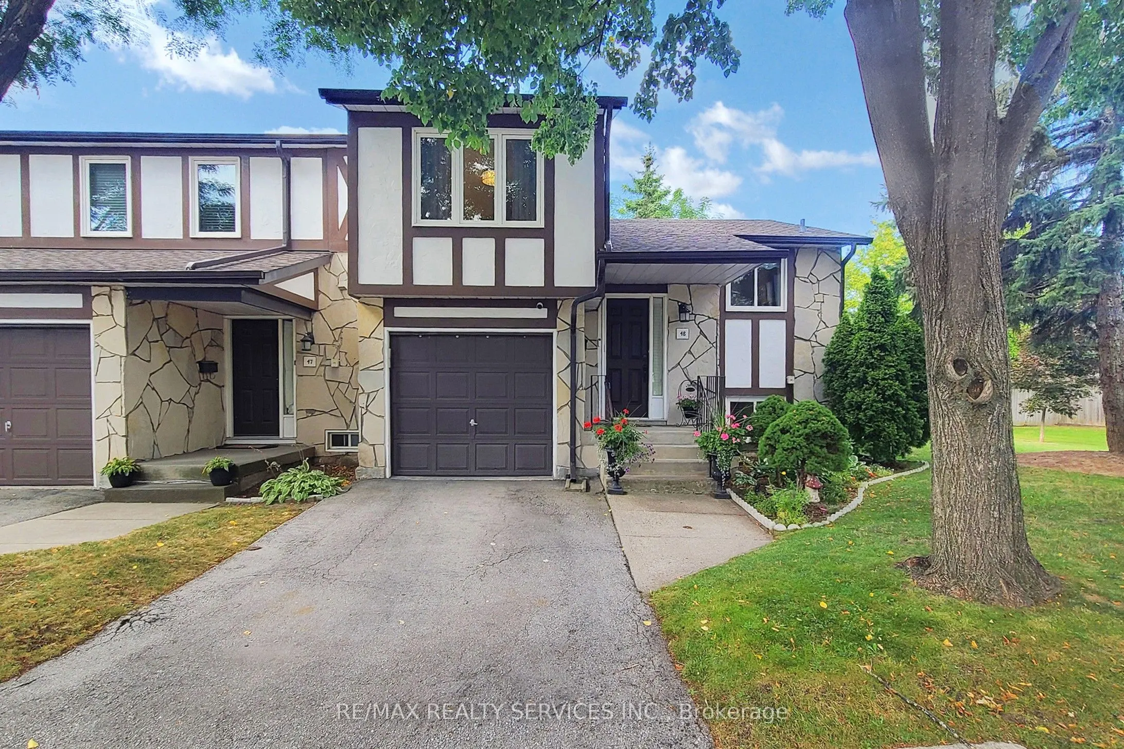 2200 Glenwood School Drive, #48