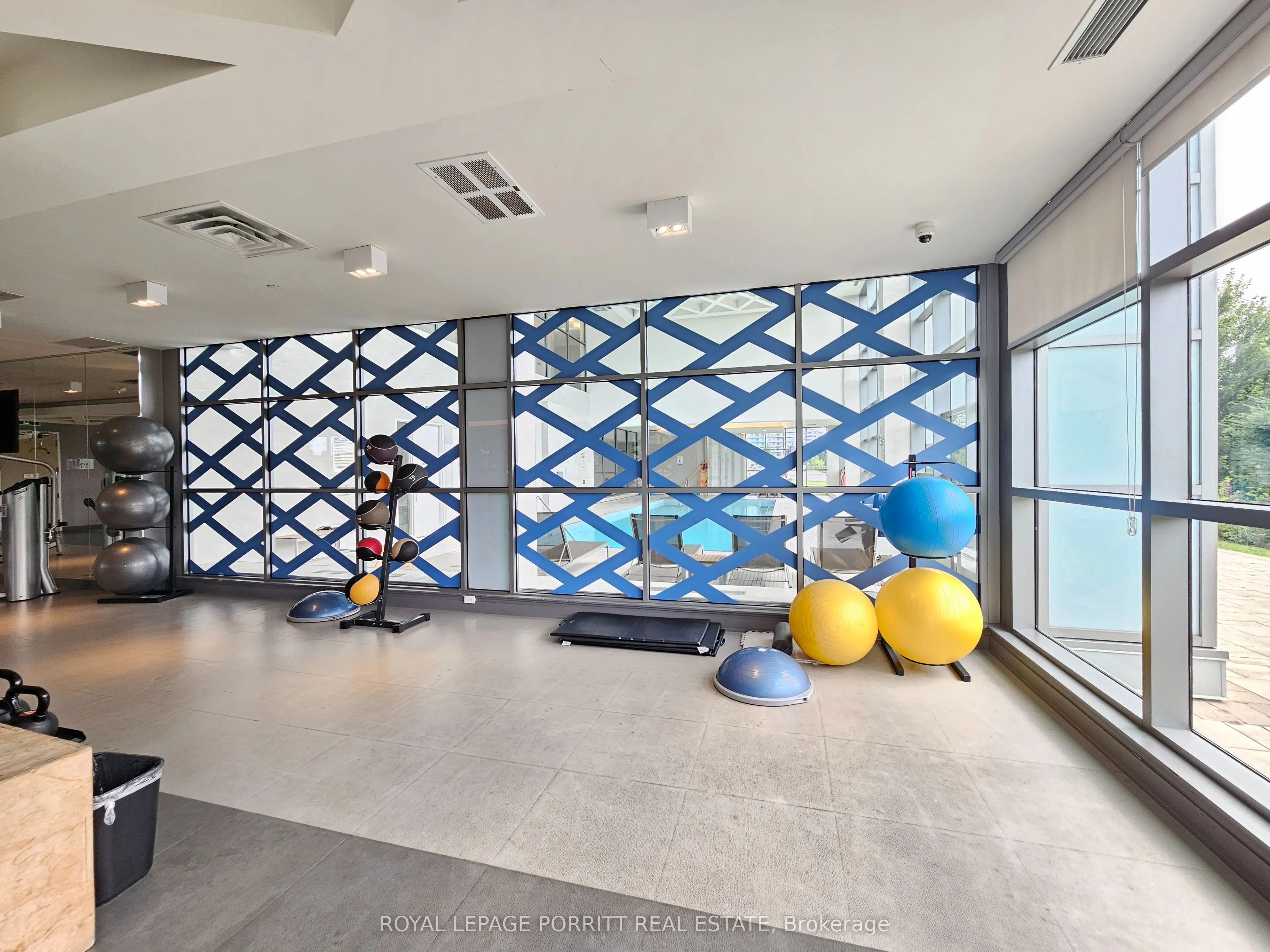 4633 Glen Erin Drive, #408