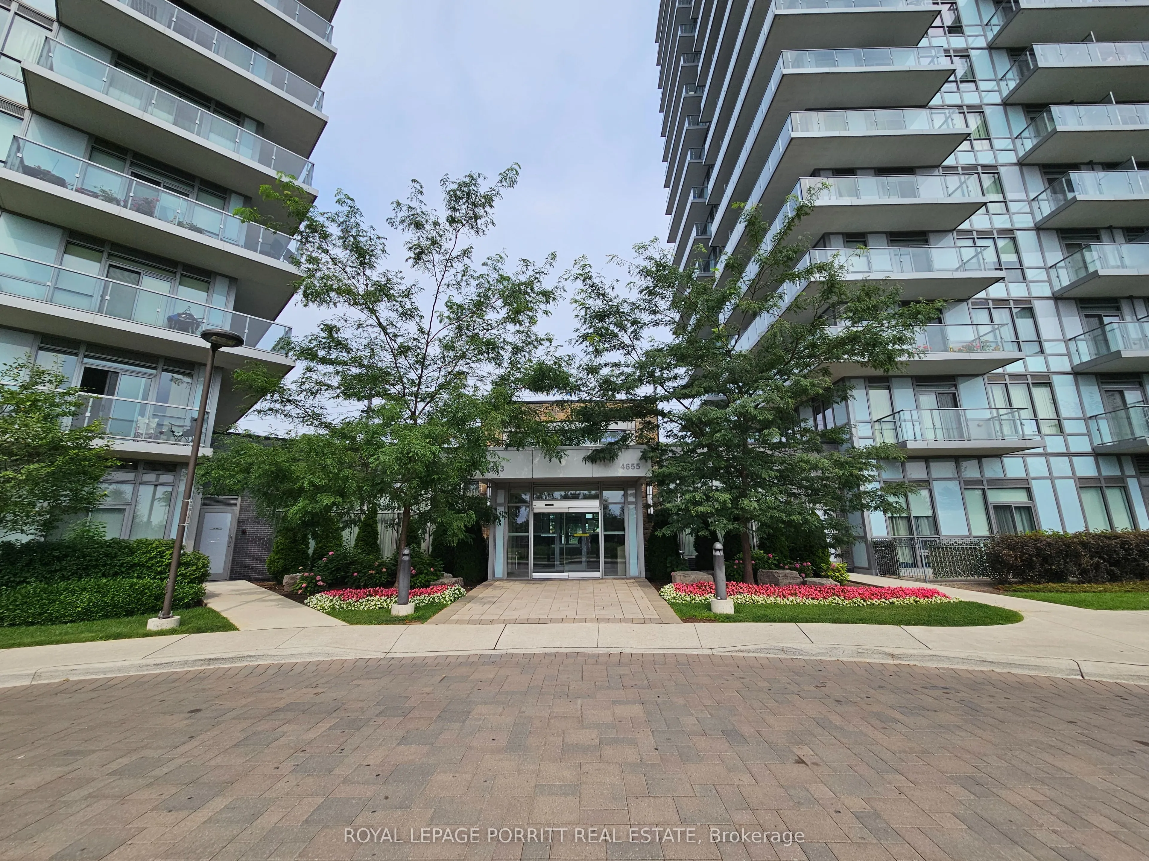 4633 Glen Erin Drive, #408
