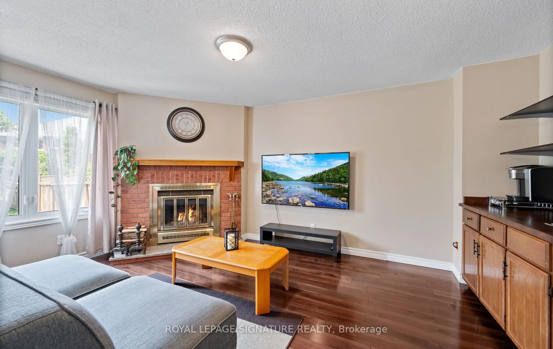 388 Bud Gregory Boulevard
