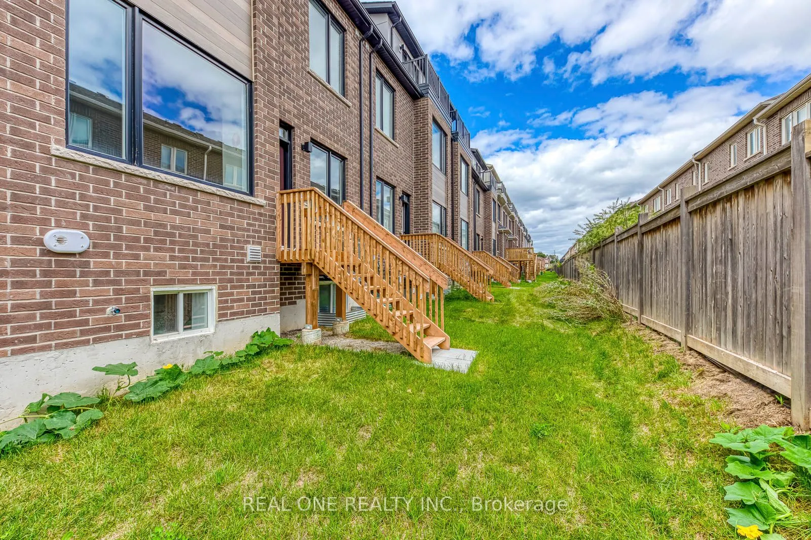 3497 Post Road